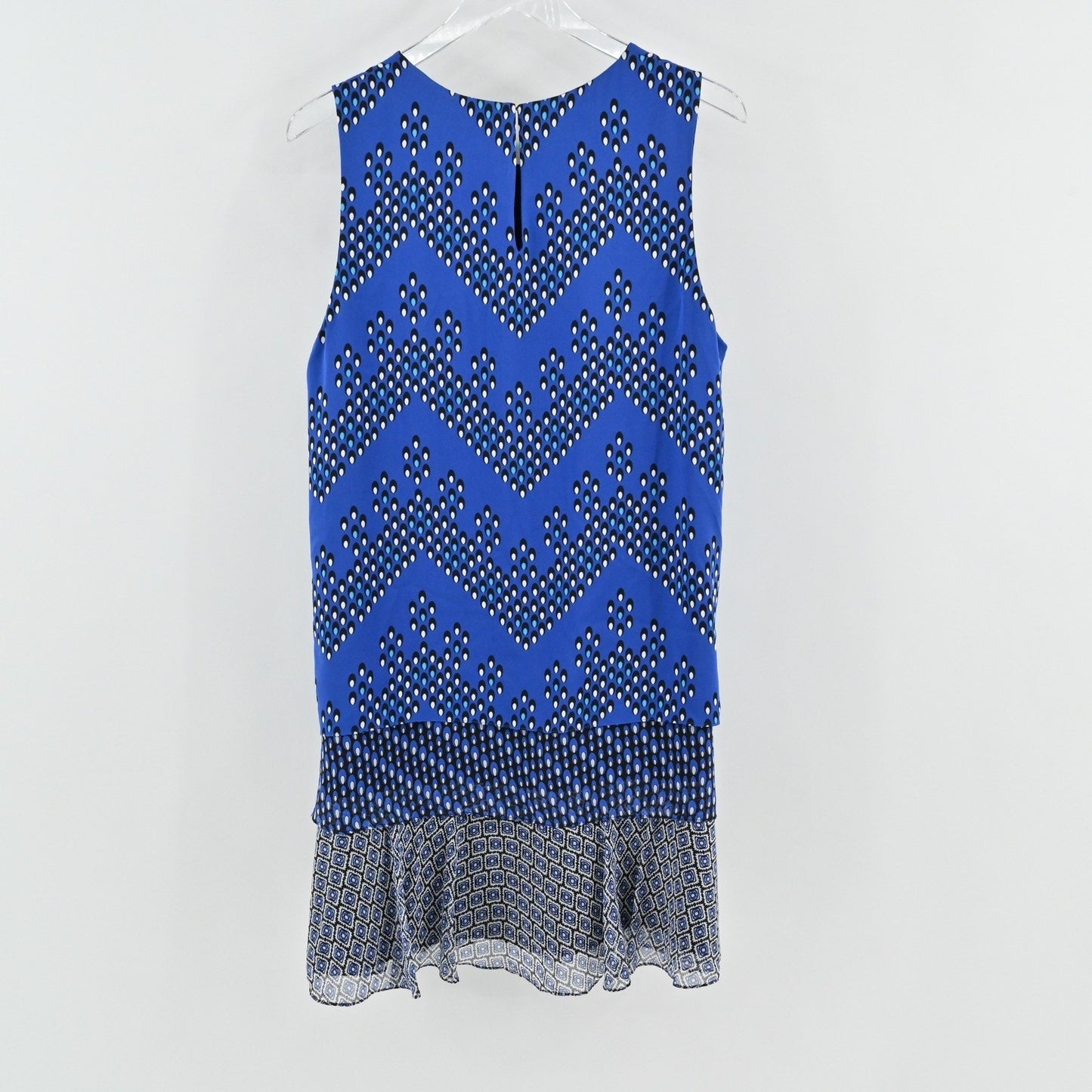 DVF Liza Silk Dress Size L Layered Crepe Ruffle Blue Chevron Sleeveless Elegant