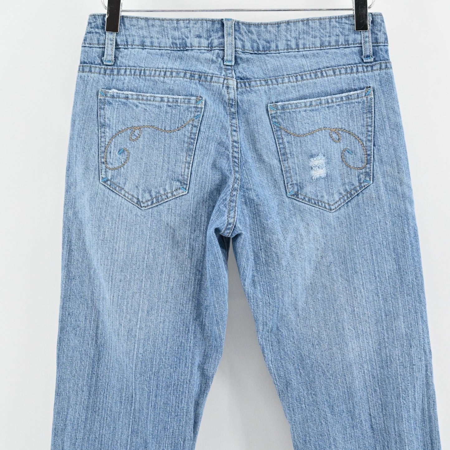 Vtg Y2k Floral Embroidered Jeans Sz 7 Low Rise Flare Distressed Paisley Festival