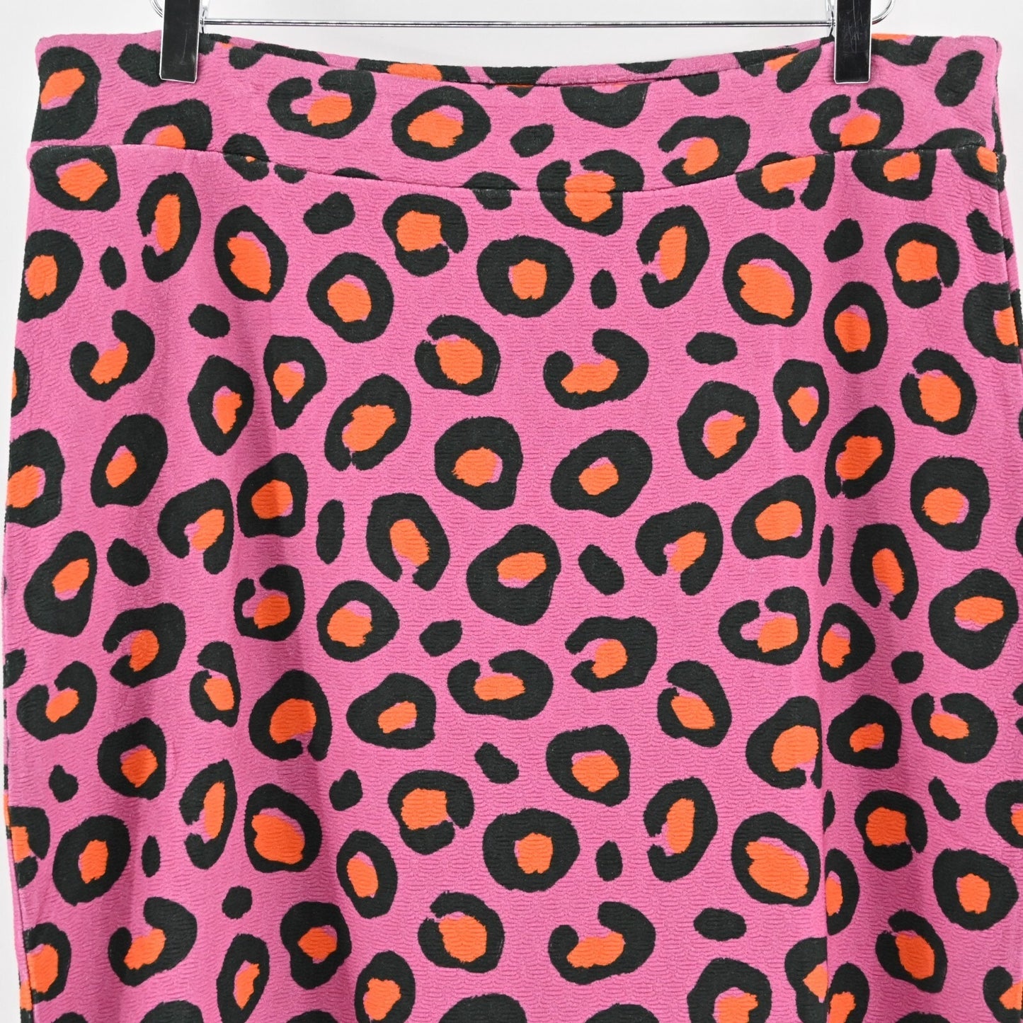 FARM RIO Animal Print Skirt Size L Anthropologie Halley Knit Mini Pink Stretch