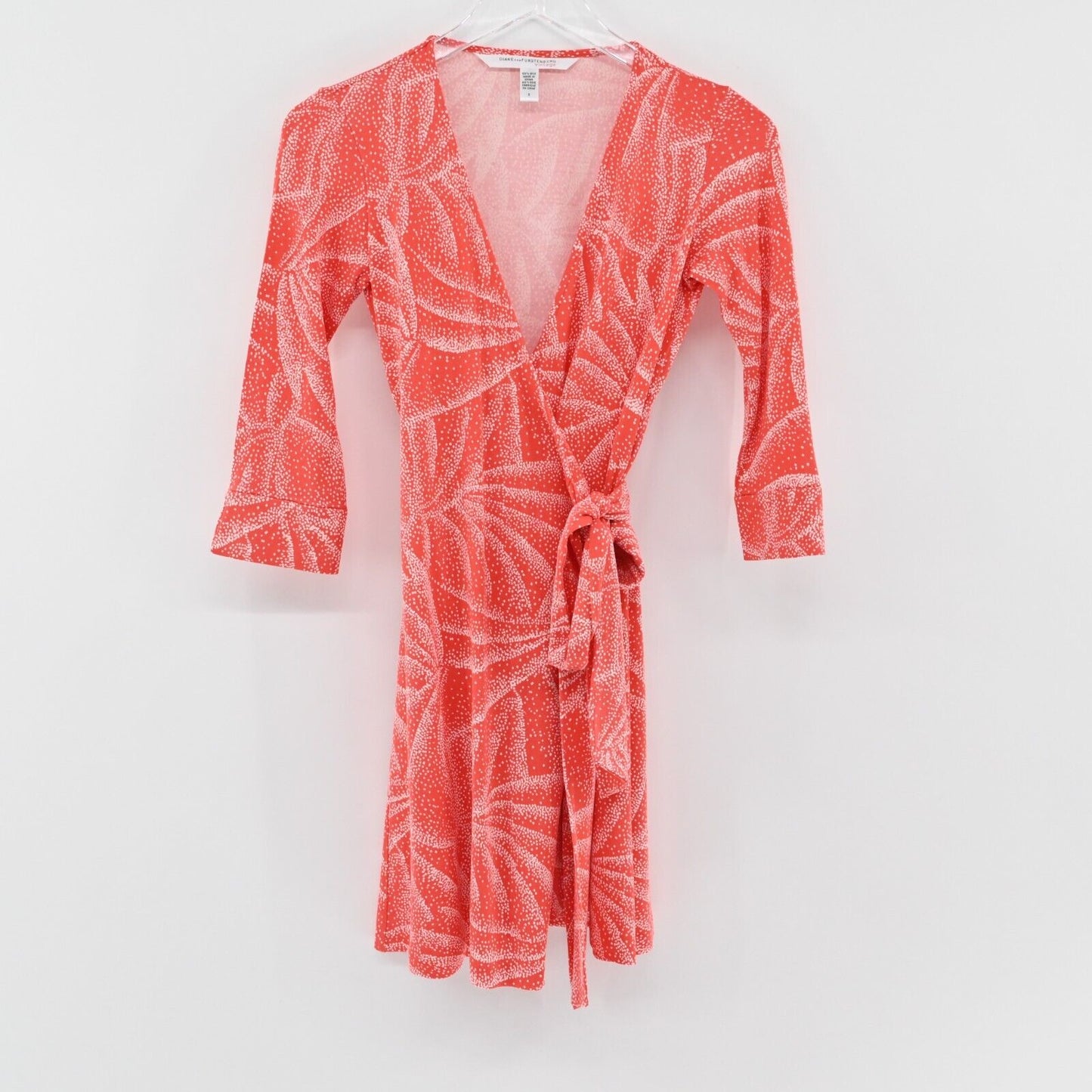 DIANE VON FURSTENBERG Dress Sz 0 Silk Vintage Printed Wrap Lightweight Mini DVF