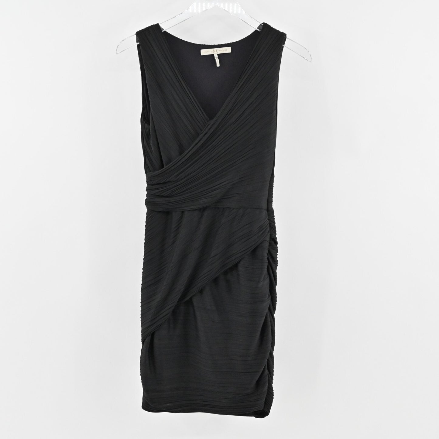 HALSTON HERITAGE Dress Size 4 Black Sleeveless VNeck Shirred Ruched Pleated LBD