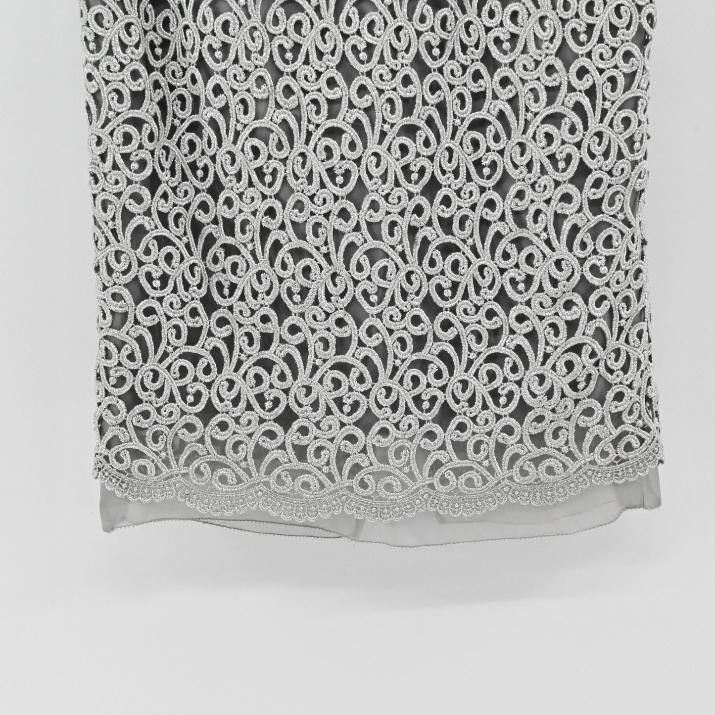 Vtg ANNE KLEIN Lace Pencil Skirt Womens Size 2 Silver Romantic Glamorous Luxe