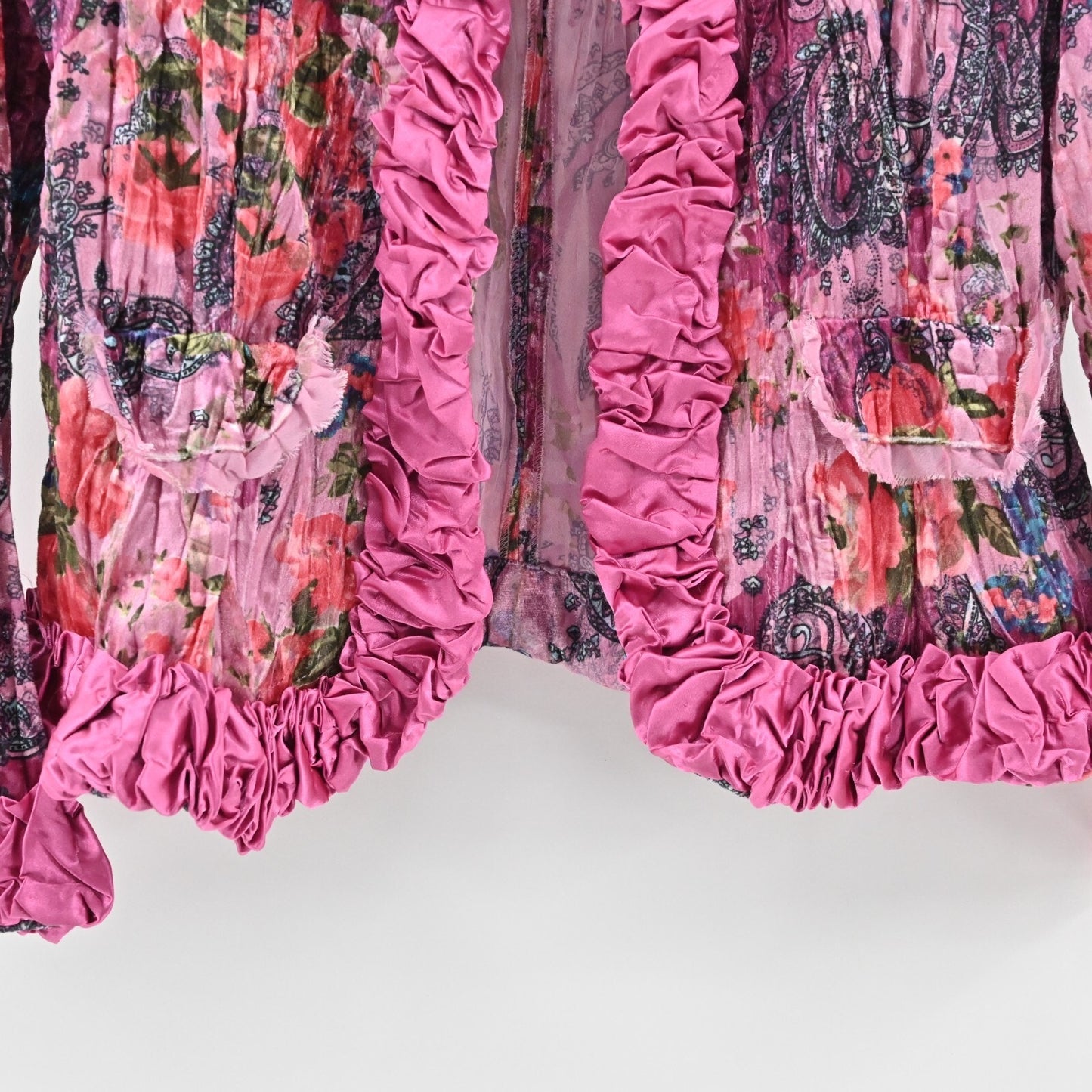 Vtg FANTAZIA Womens Velvet Jacket Size M Pink Floral Paisley Crinkle Ruffle Y2k