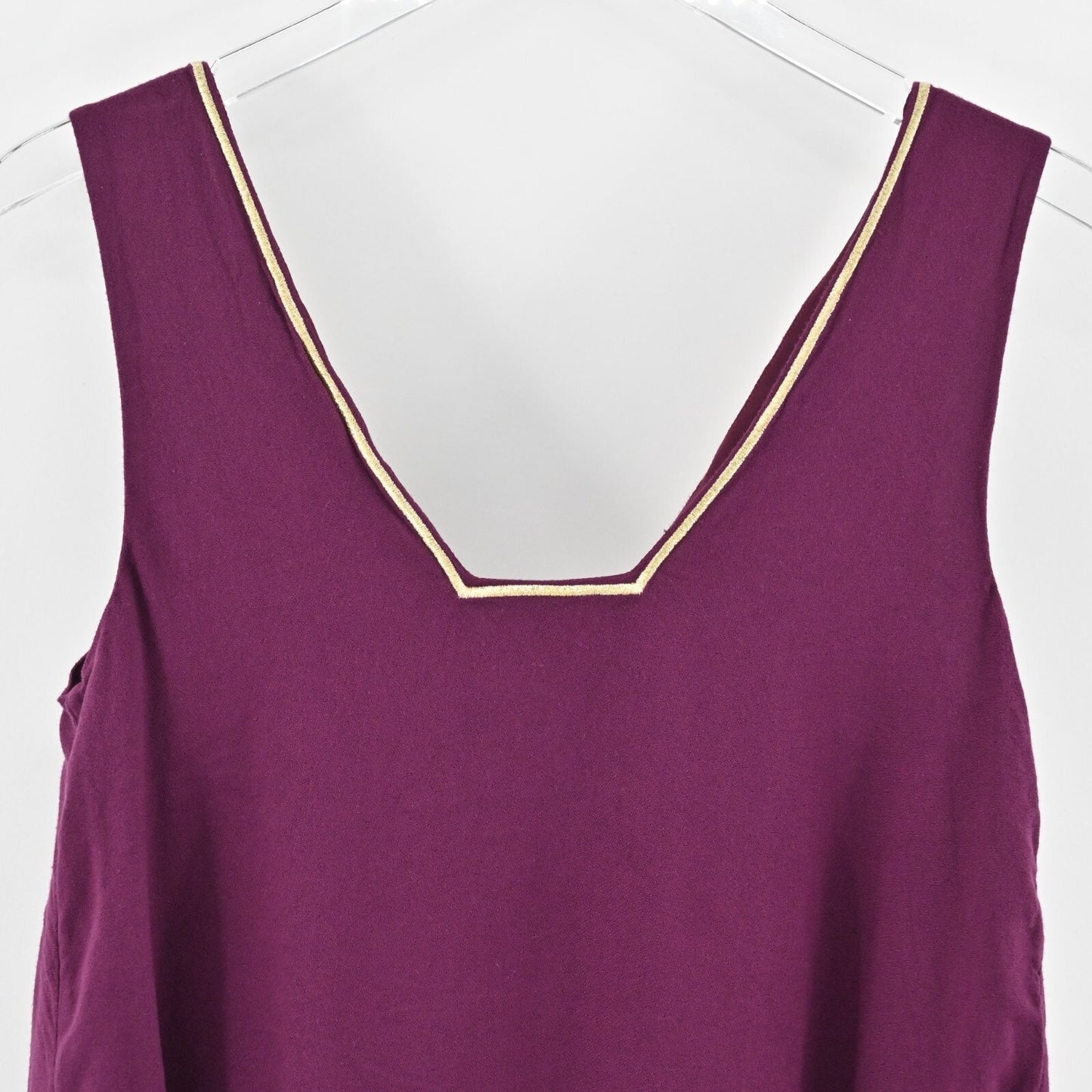 LILLY PULITZER Owen Shiraz Top Womens Size S Sleeveless VNeck Embroidered Blouse