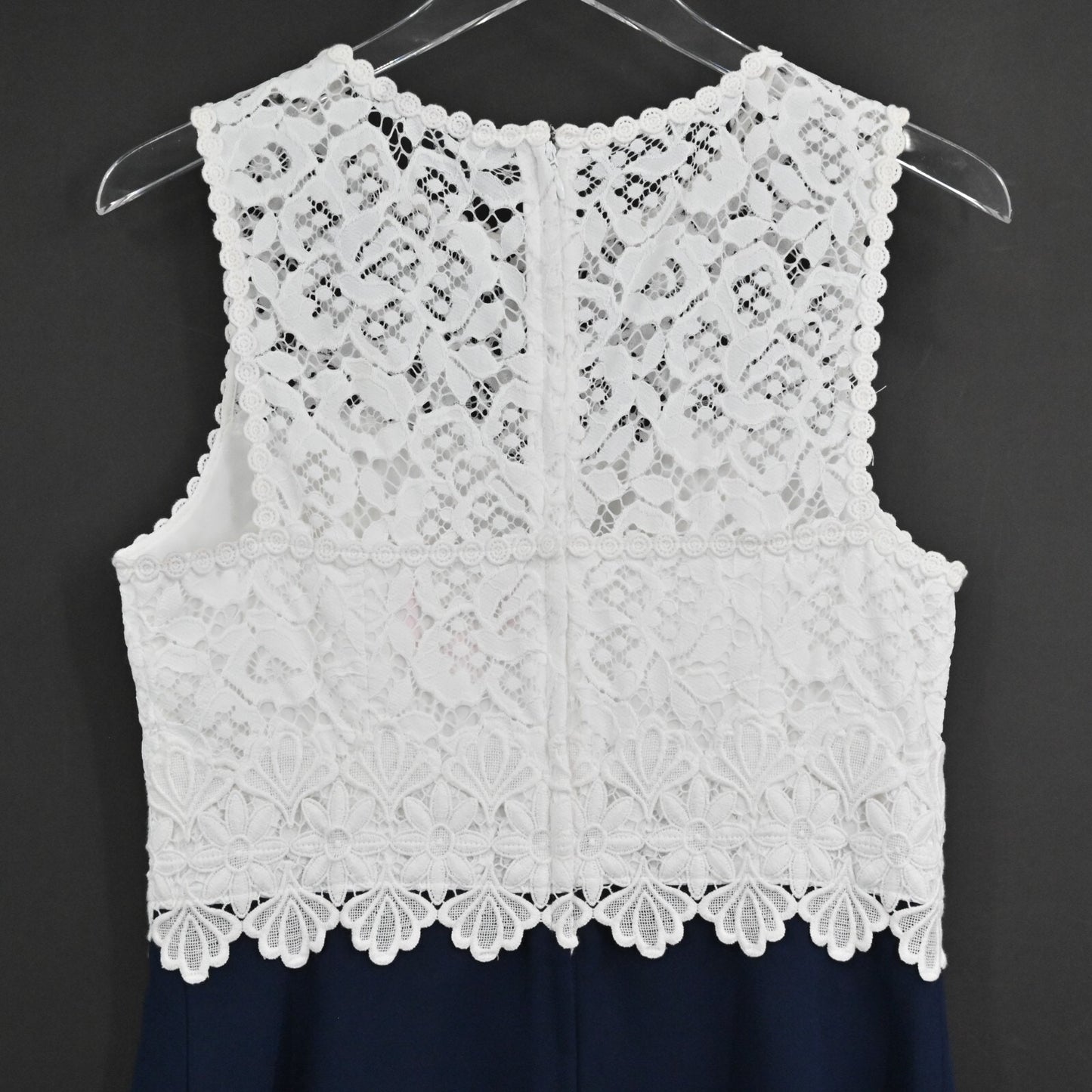 LILLY PULITZER Dress Size 8 Carolyn True Navy White Lace Sleeveless Fit Flare