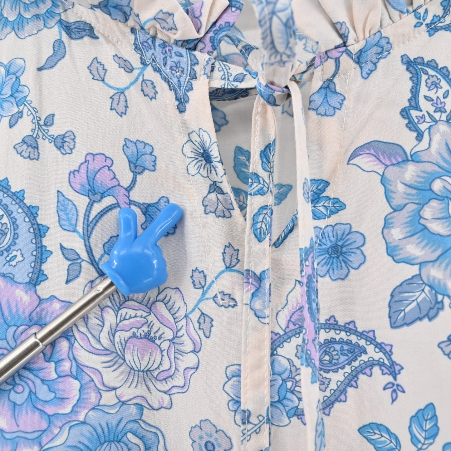 WALKER WADE Dress Sz XS Blue Purple Floral Print Ruffle Neck Shift Mini Cottage