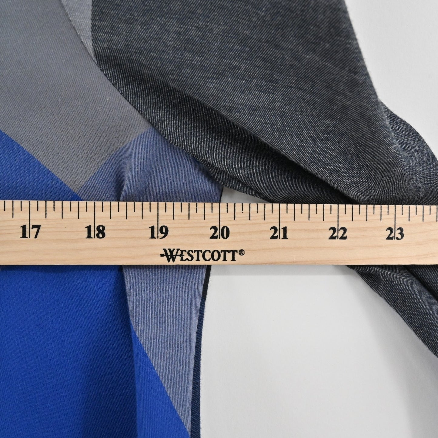 BCBGMaxAzria Womens Blue Colorblock Button Front Top Size XS Tie Wrist Blouse