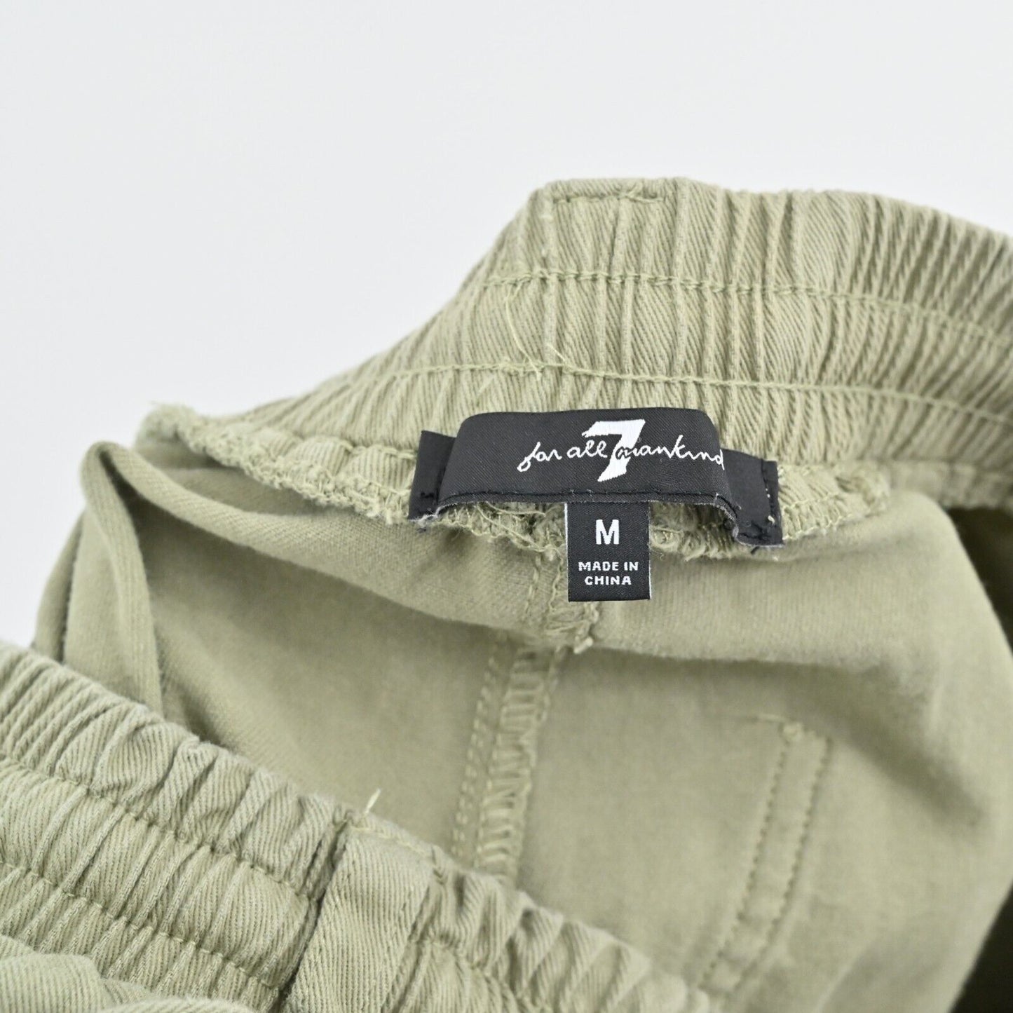 7 FOR ALL MANKIND Pants Womens Sz M Olive Green Pull On Utility Cargo High Rise