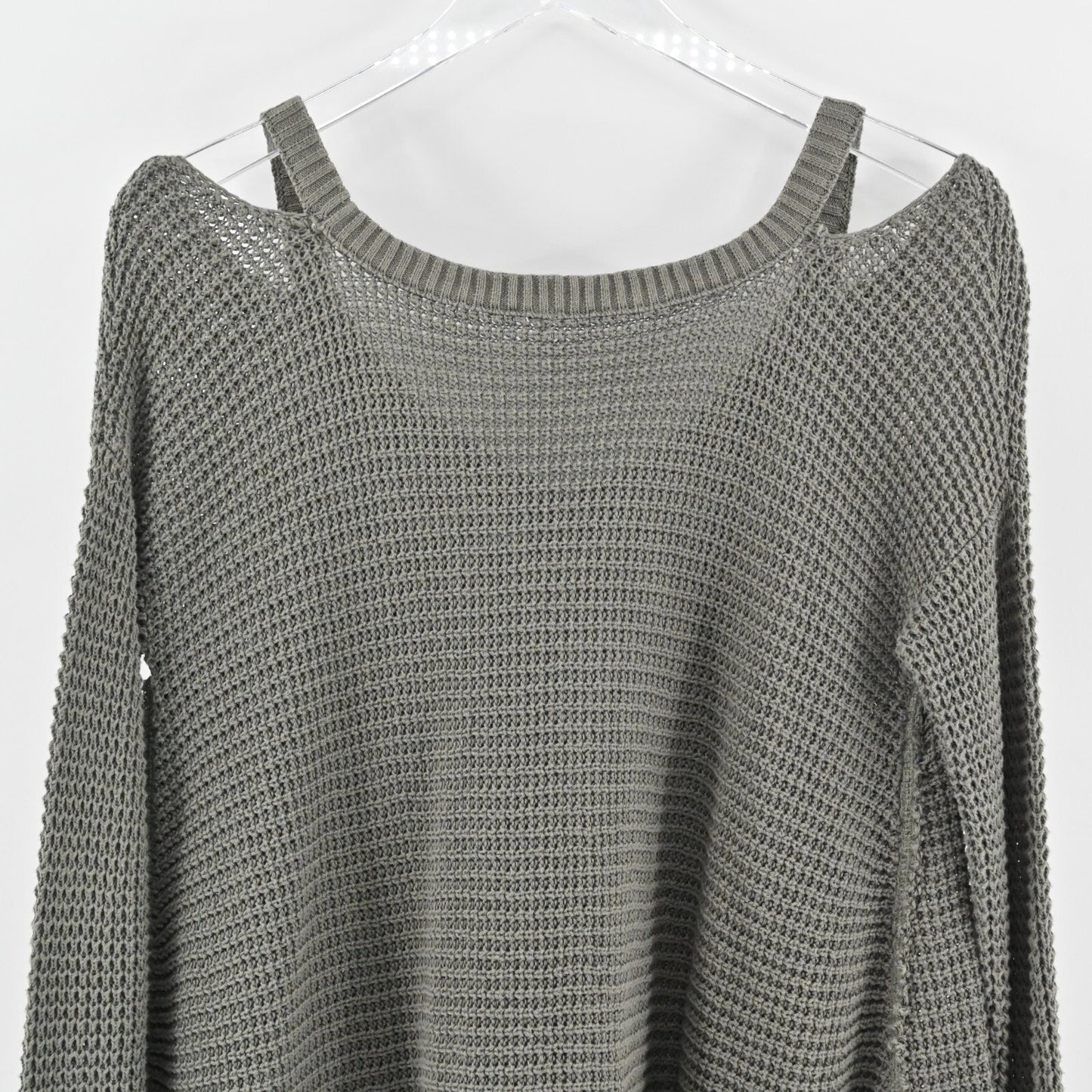 FREE PEOPLE Womens Moonshine Sweater Size XS Cold Shoulder VNeck Oversized Knit