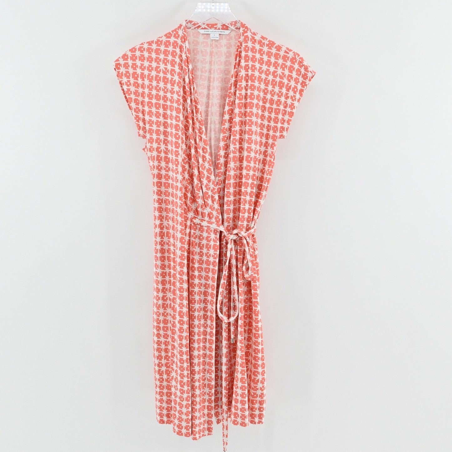 Diane Von Furstenberg Silk Wrap Dress Size 6 Coral Geo Print Chic Parisian DVF