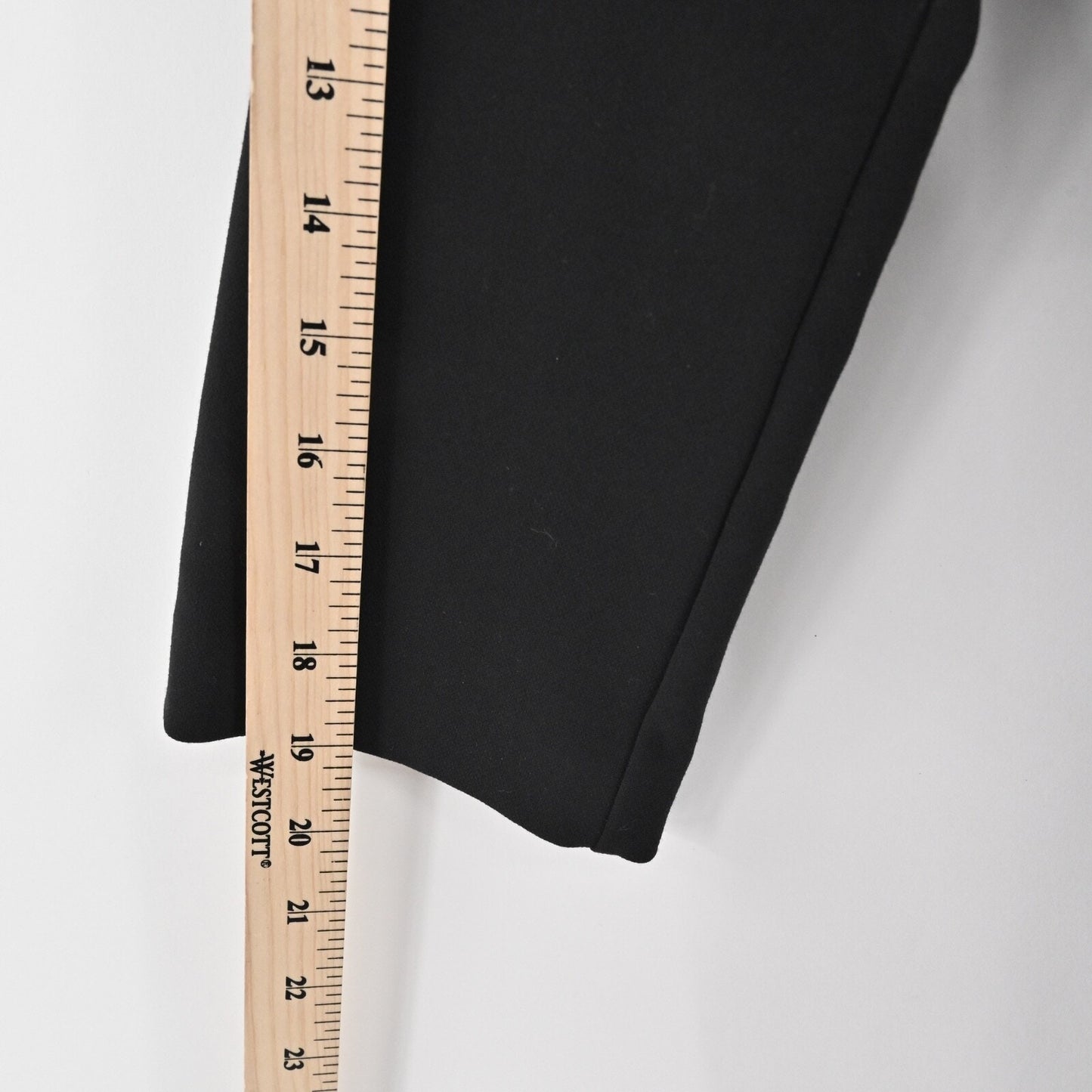 DIANE VON FURSTENBERG Bevin Sheath Dress Sz 12 Black VNeck 3/4 Sleeve Ruched NEW