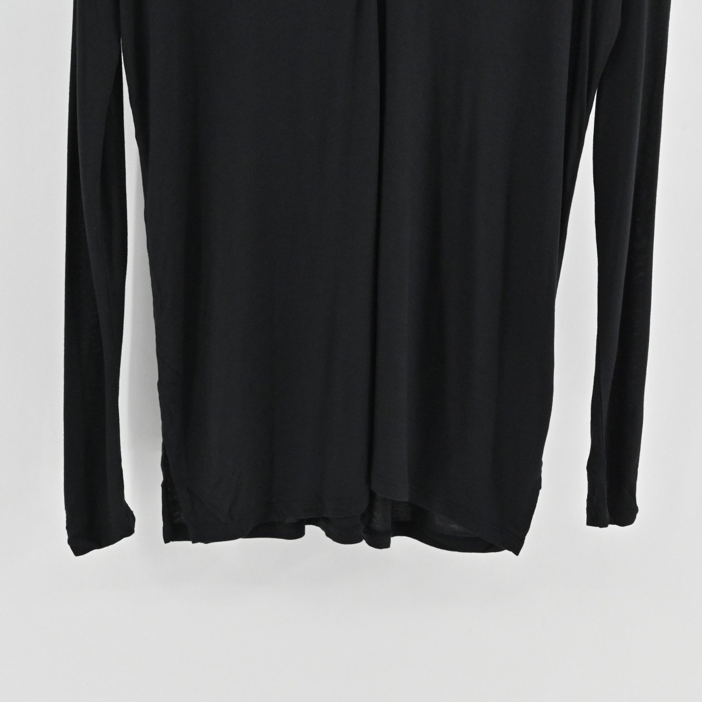 Vince Womens Long Sleeve Double Vee Tee Size XS Black Viscose Casual Top NEW