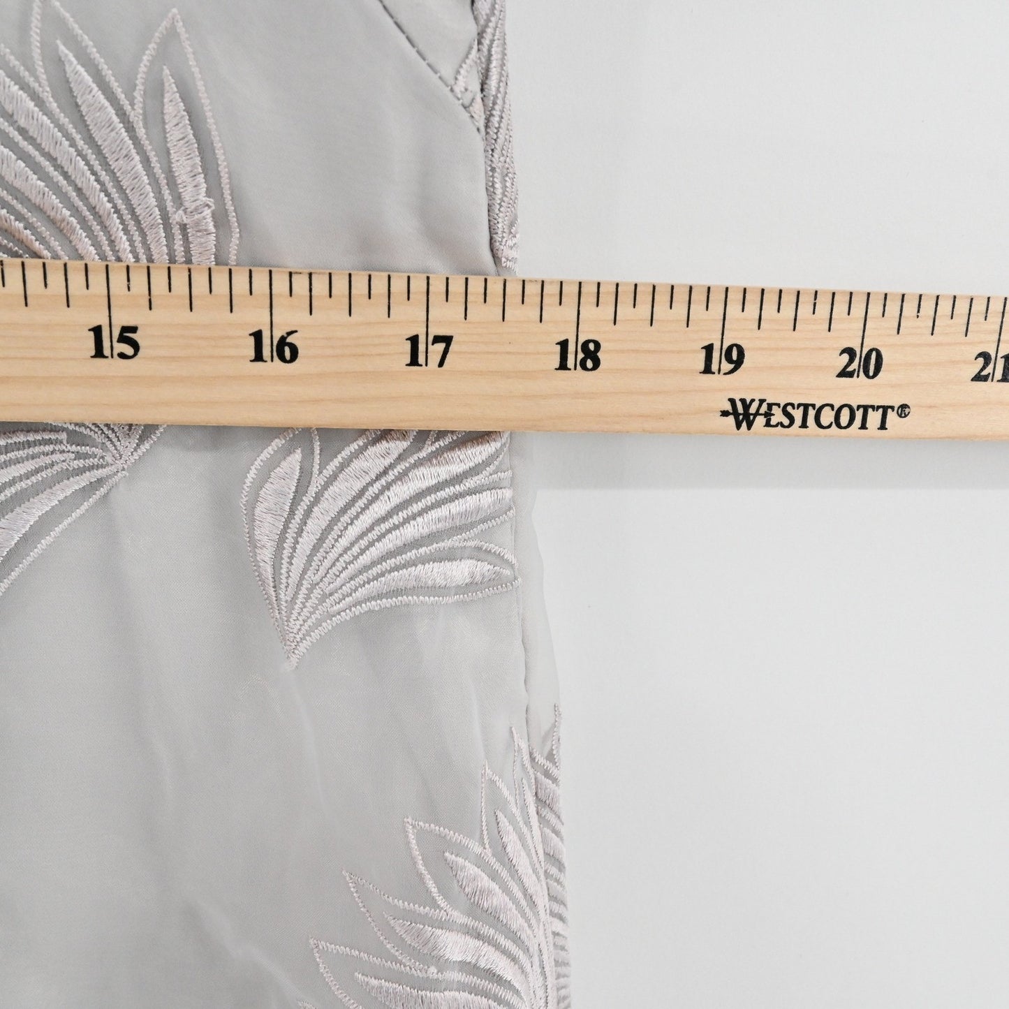 Yoana Baraschi Cocktail Dress Size 8 Gray Sheer Overlay Floral Embroidered