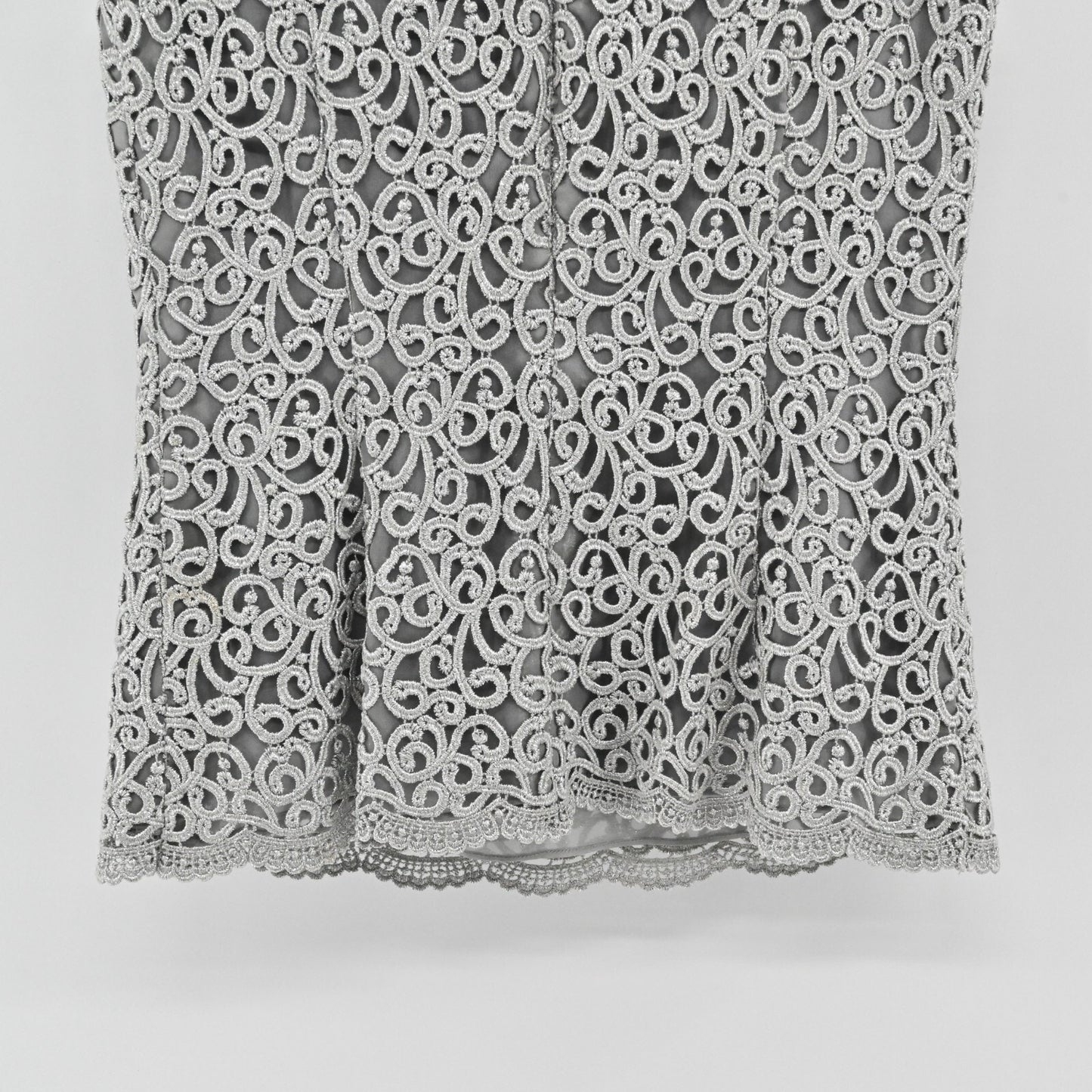 Vtg ANNE KLEIN Lace Top Womens Size 2 Silver Sleeveless Romantic Glamorous Luxe