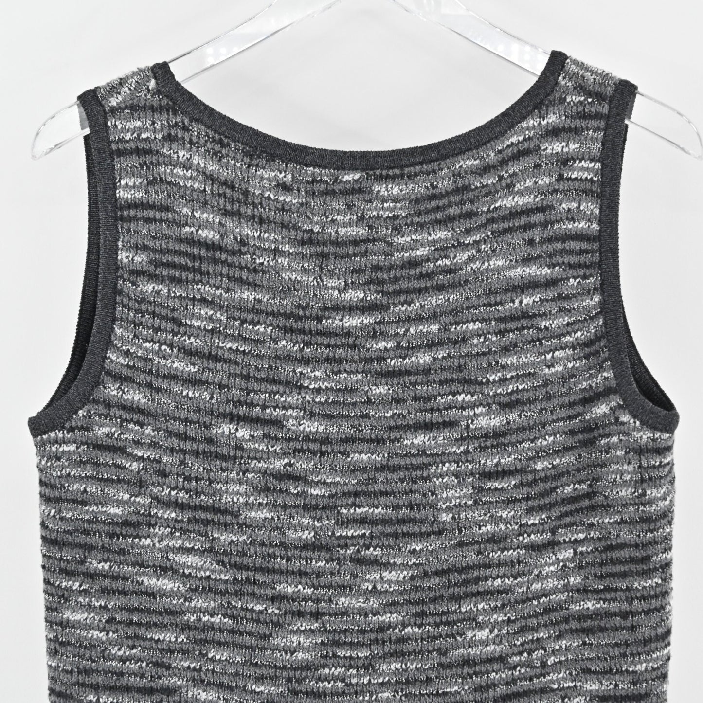 ST JOHN Top Womens Size M Gray Knit Wool Cotton Blend Sleeveless Scoop Neck Tank