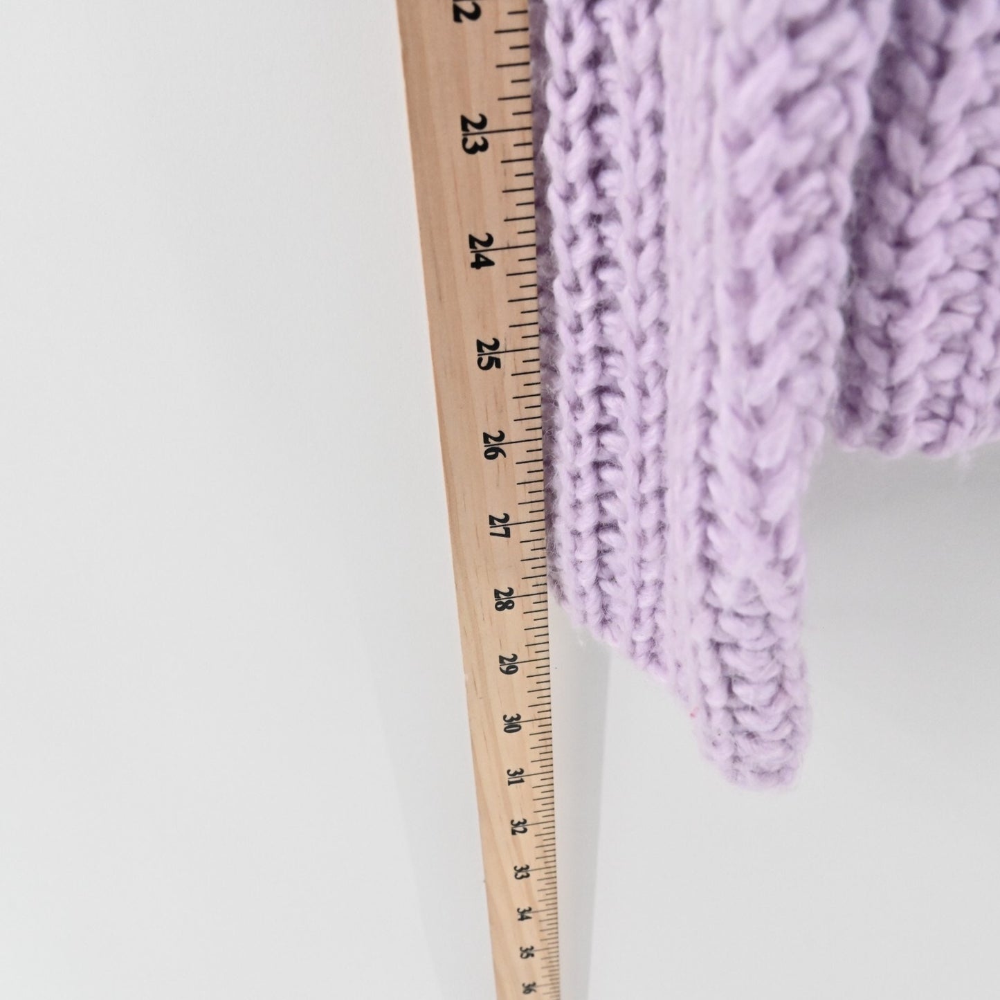 Vtg Embroidered Sweater Womens Sz M Purple Floral Chunky Knit Wool Blend LASEINE