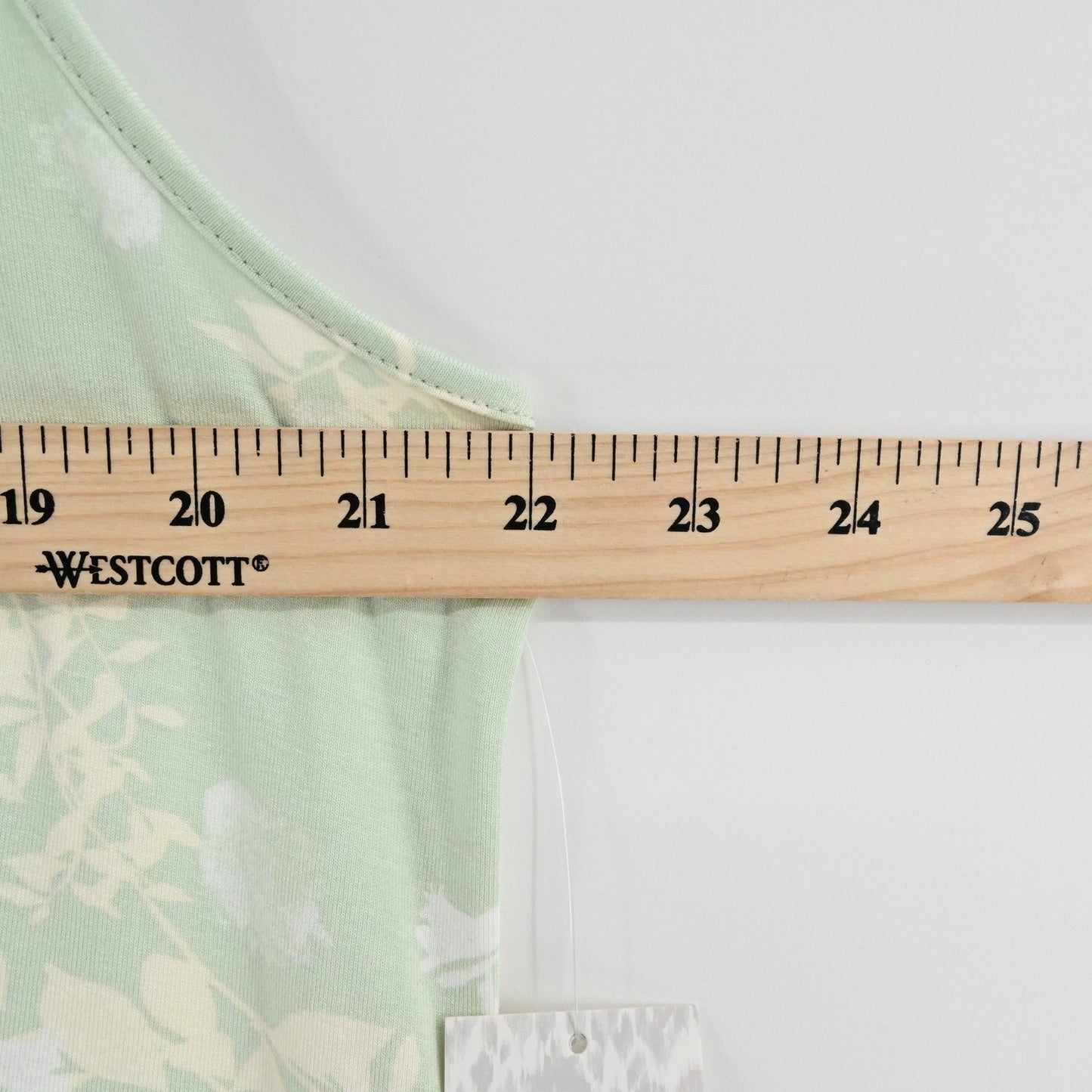 Chicos Bouquet Polish Knit Tank Top Size L Floral Sleeveless Green