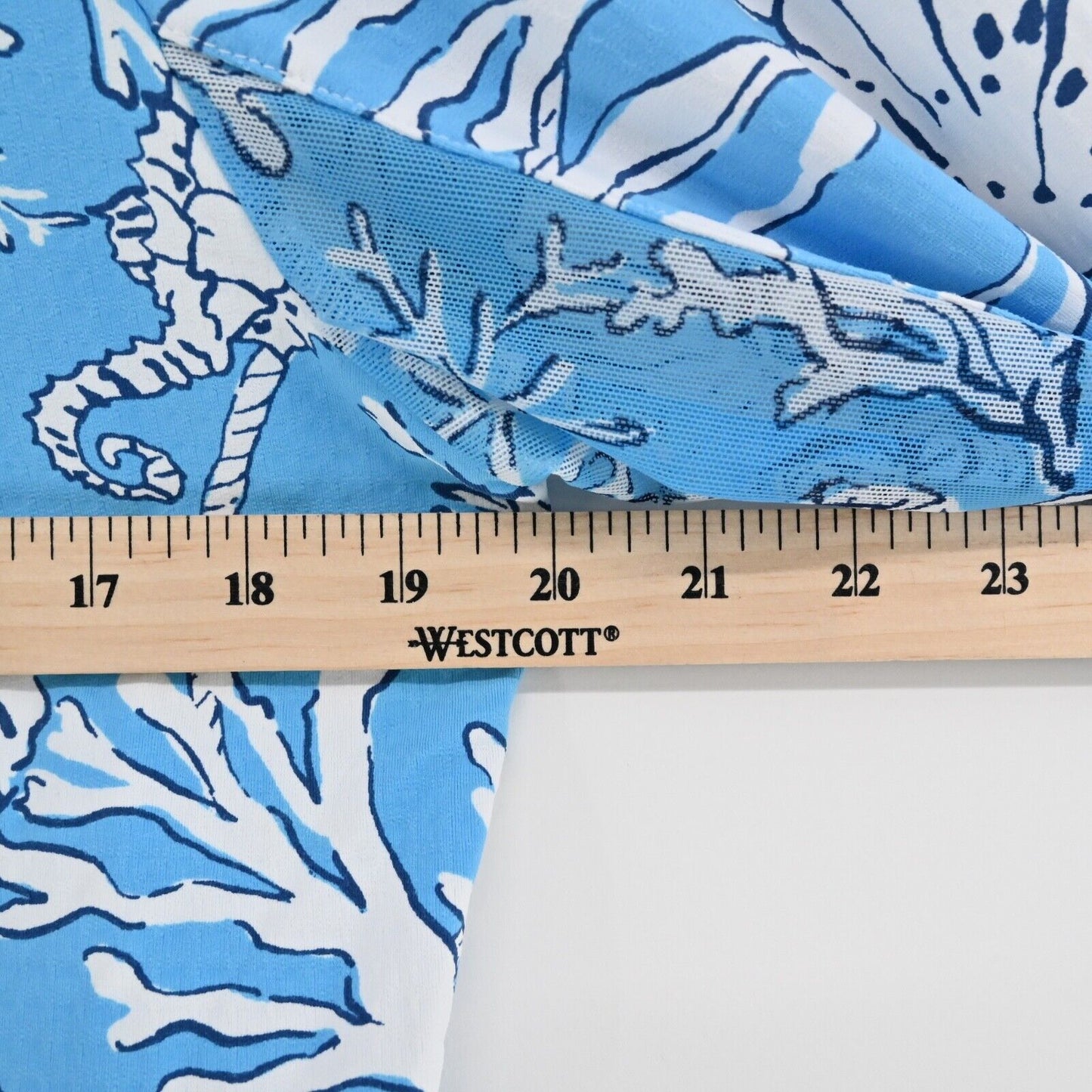ICIKULS Top Womens Size M Blue Tropical Seashell Print Quarter Zip Long Sleeve