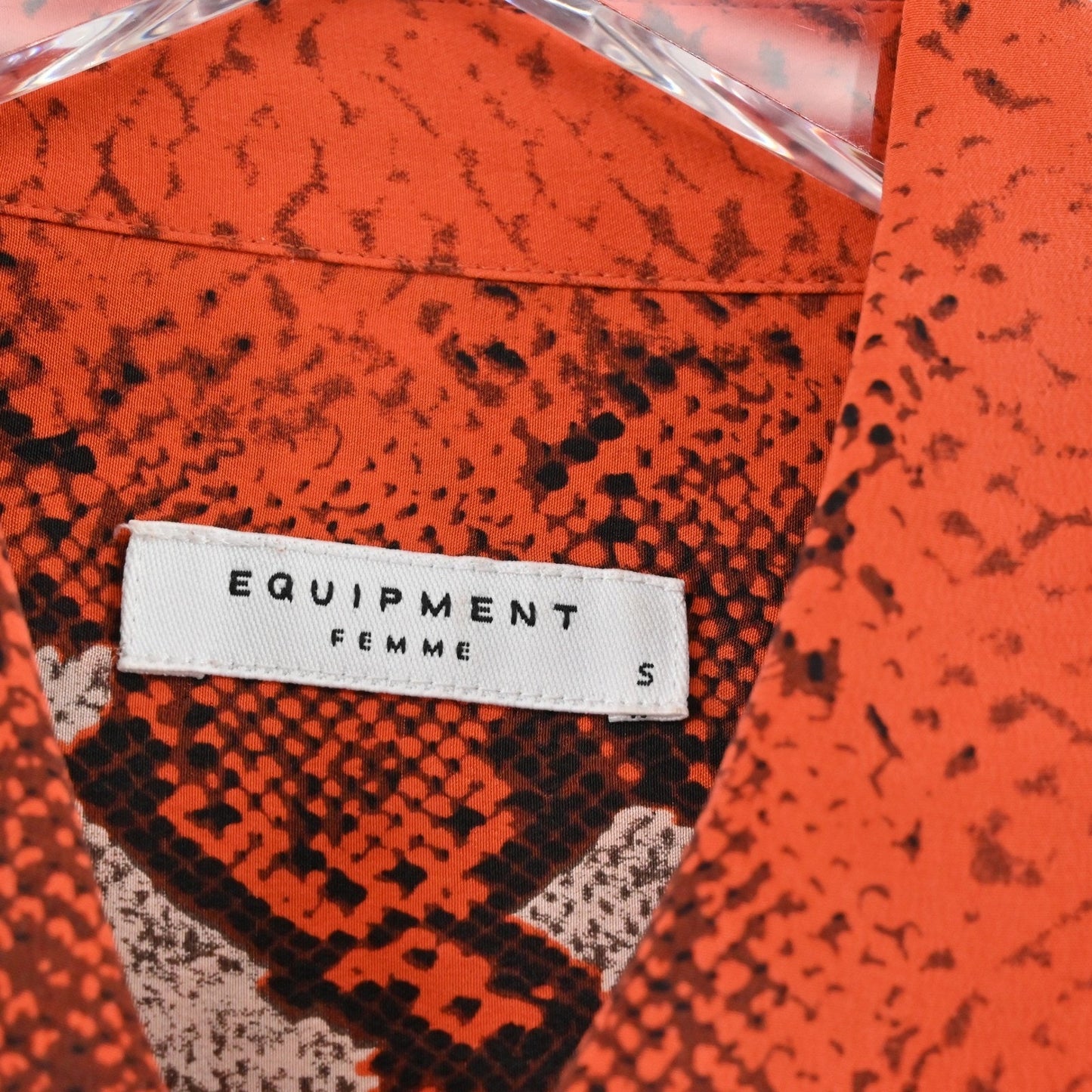 EQUIPMENT Womens Silk Top Size S Orange Snakeskin Button Dopamine Maximalist