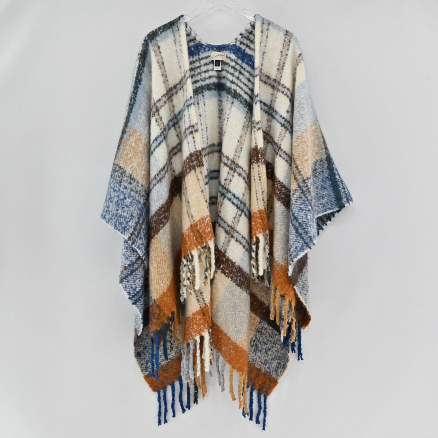 UNIVERSAL THREAD Shawl Sweater Womens Sz OS Soft Knit Plaid Topper Poncho Fringe