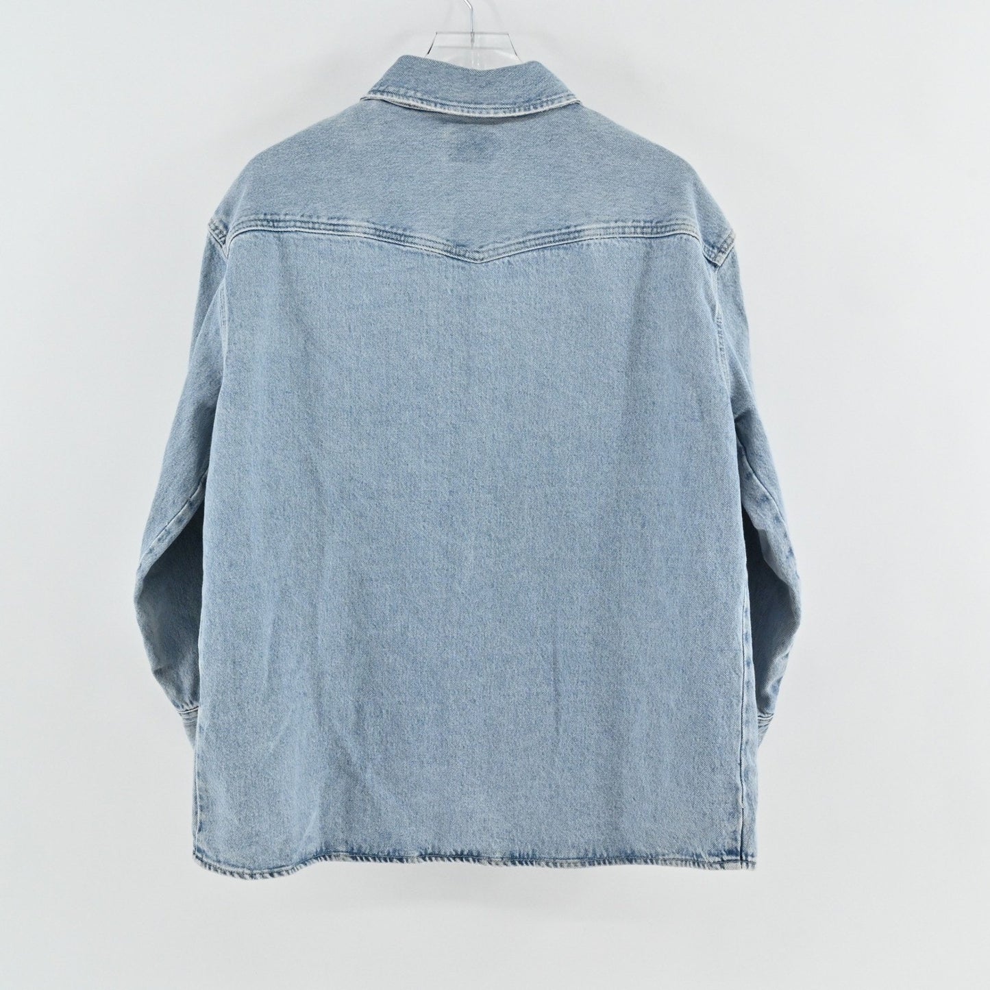 LEVIS Womens Dylan Relaxed Western Shirt 1X Pearl Snap Distressed Denim Shacket