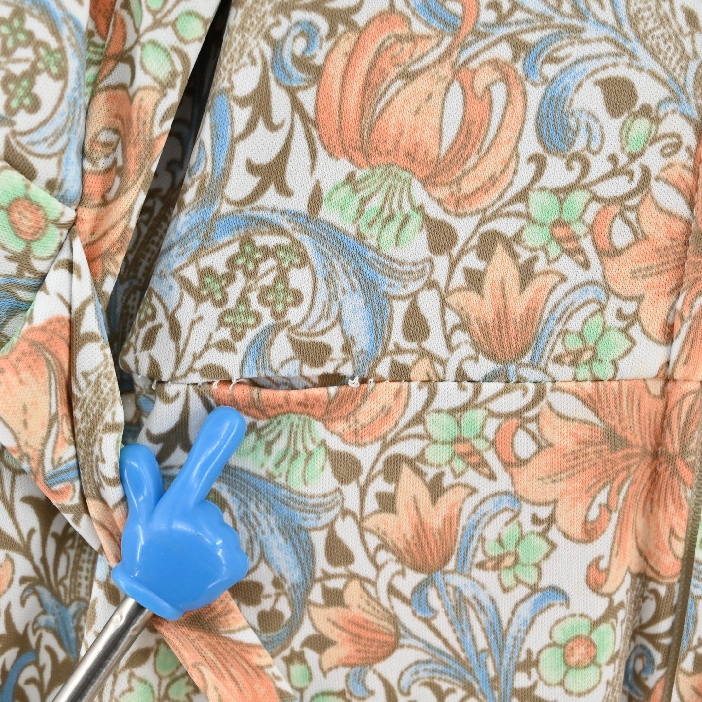 Vtg 70s Floral Halter Maxi Dress Size S Peach Blue Whimsical Bloomcore Feminine