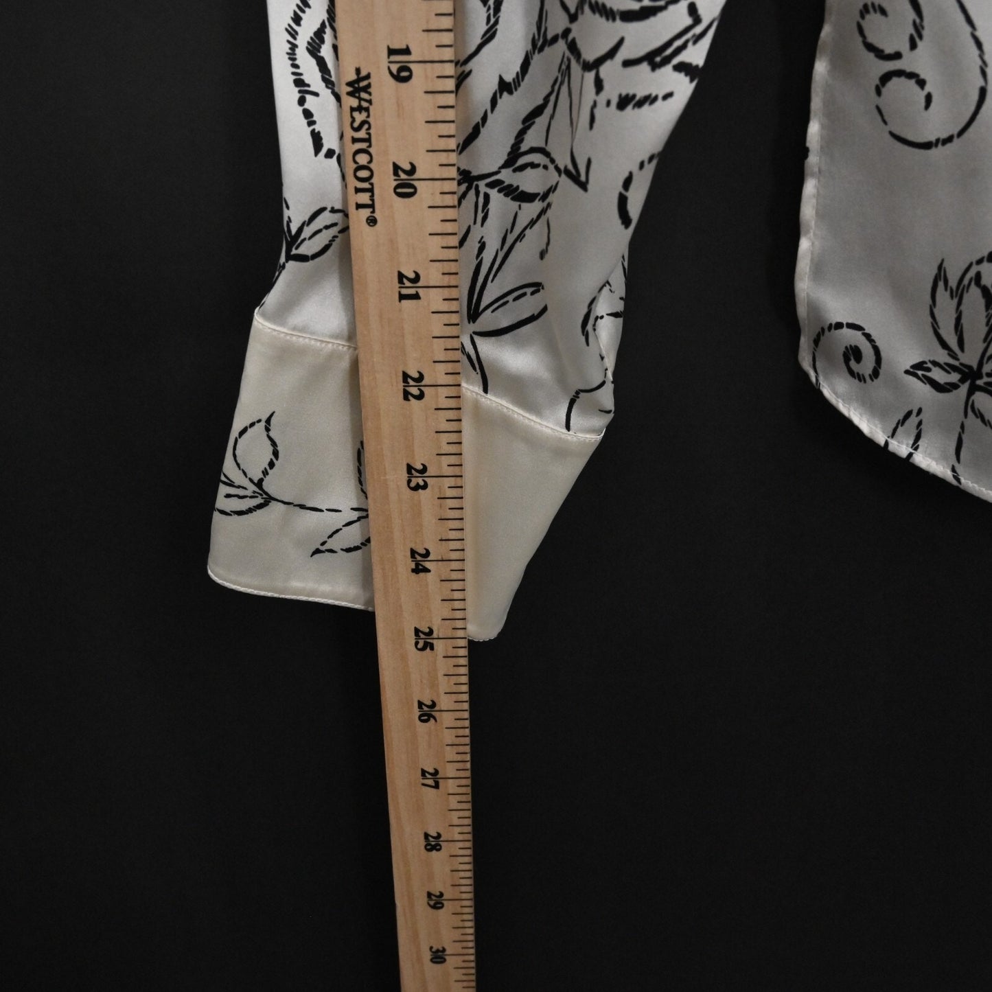 Vtg Womens Floral Silk Top Size 10 Satin Black Ivory Print Blouse STARINGTON 80s