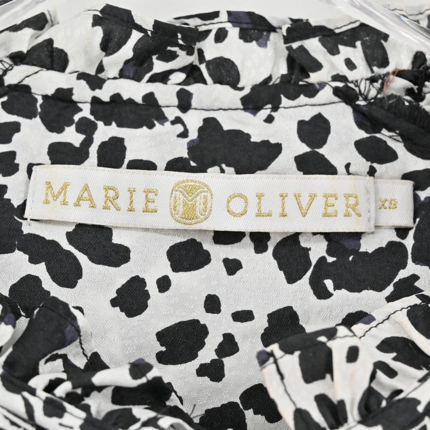 Marie Oliver Womens Silk Top Size XS Animal Print Black White Smocked Femnine