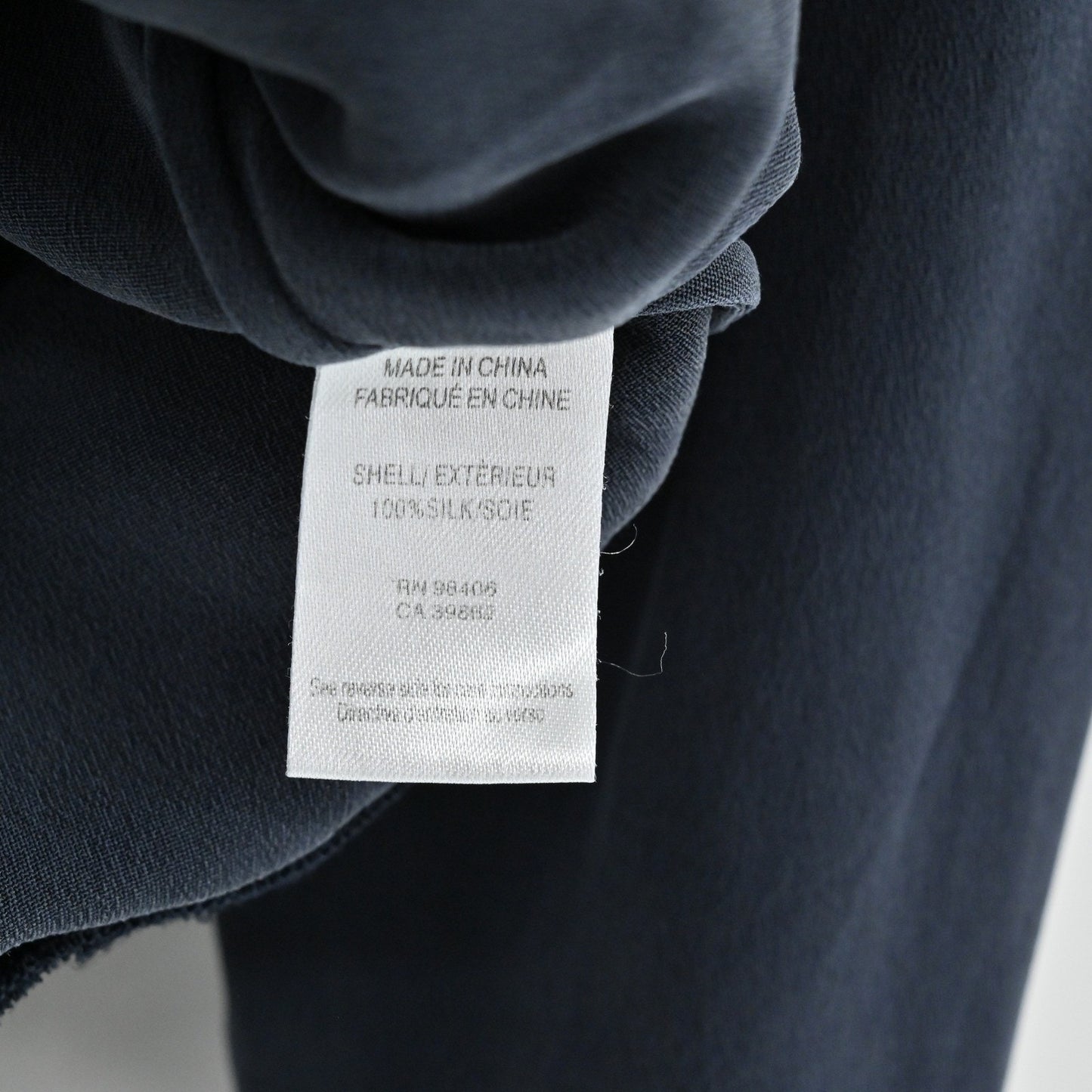 Theyskens Theory Womens Silk Top Size 0 Navy Minimalist Long Sleeve Pullover