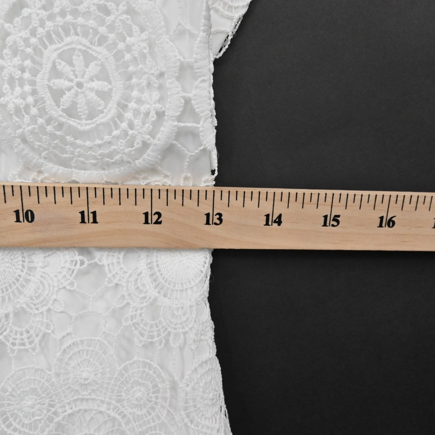 LIKELY Guipure Lace Dress Size 0 White Bridal Crochet Mini Sleeveless Sheath