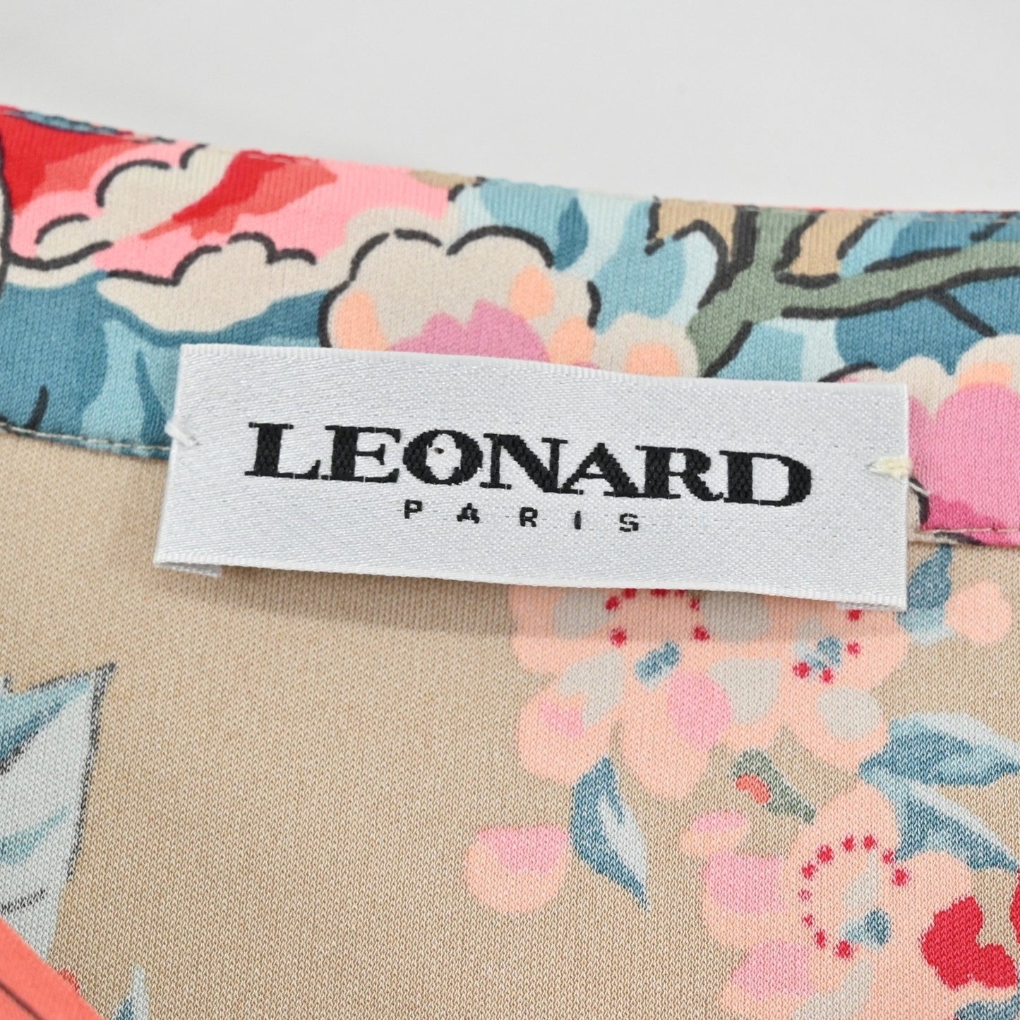 Leonard Paris Floral Print Silk Dress Size 38 Belted Long Sleeve Luxury Dopamine