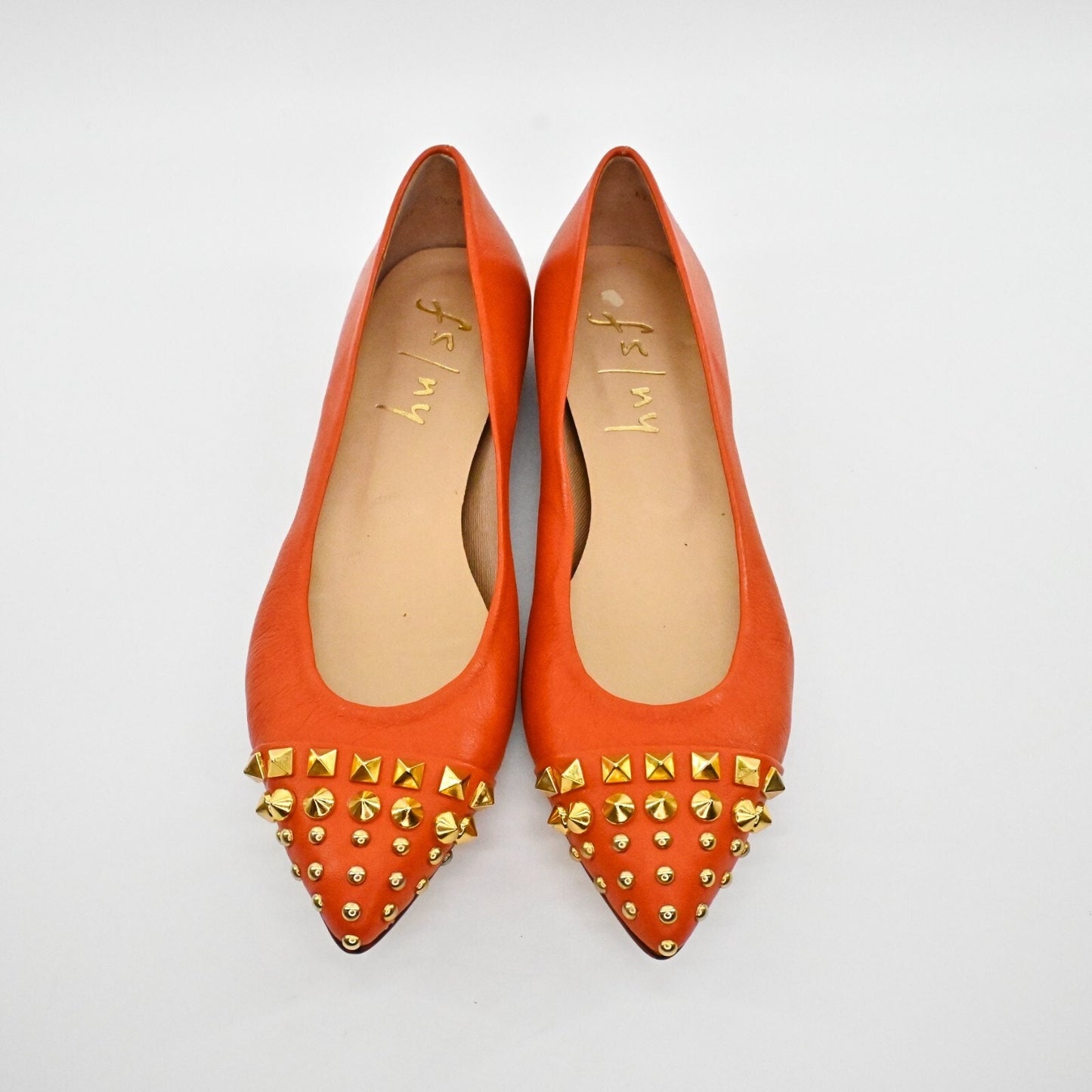 FRENCH SOLE NY Norse Leather Studded Flats Womens Size 5.5B Pointed Toe Gold