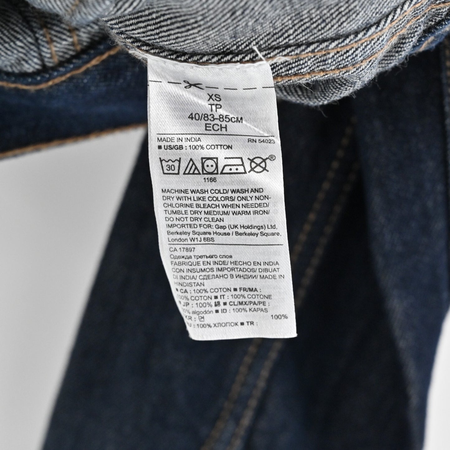 BANANA REPUBLIC Womens Embroidered Tiger Jacket Size XS Blue Denim Button Patch