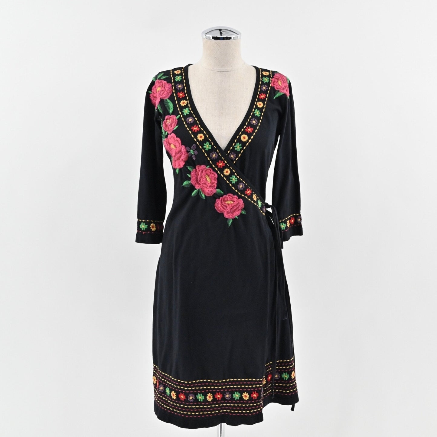 JOHNNY WAS Embroidered Wrap Dress Size S Black Floral Cotton V Neck 3/4 Sleeve