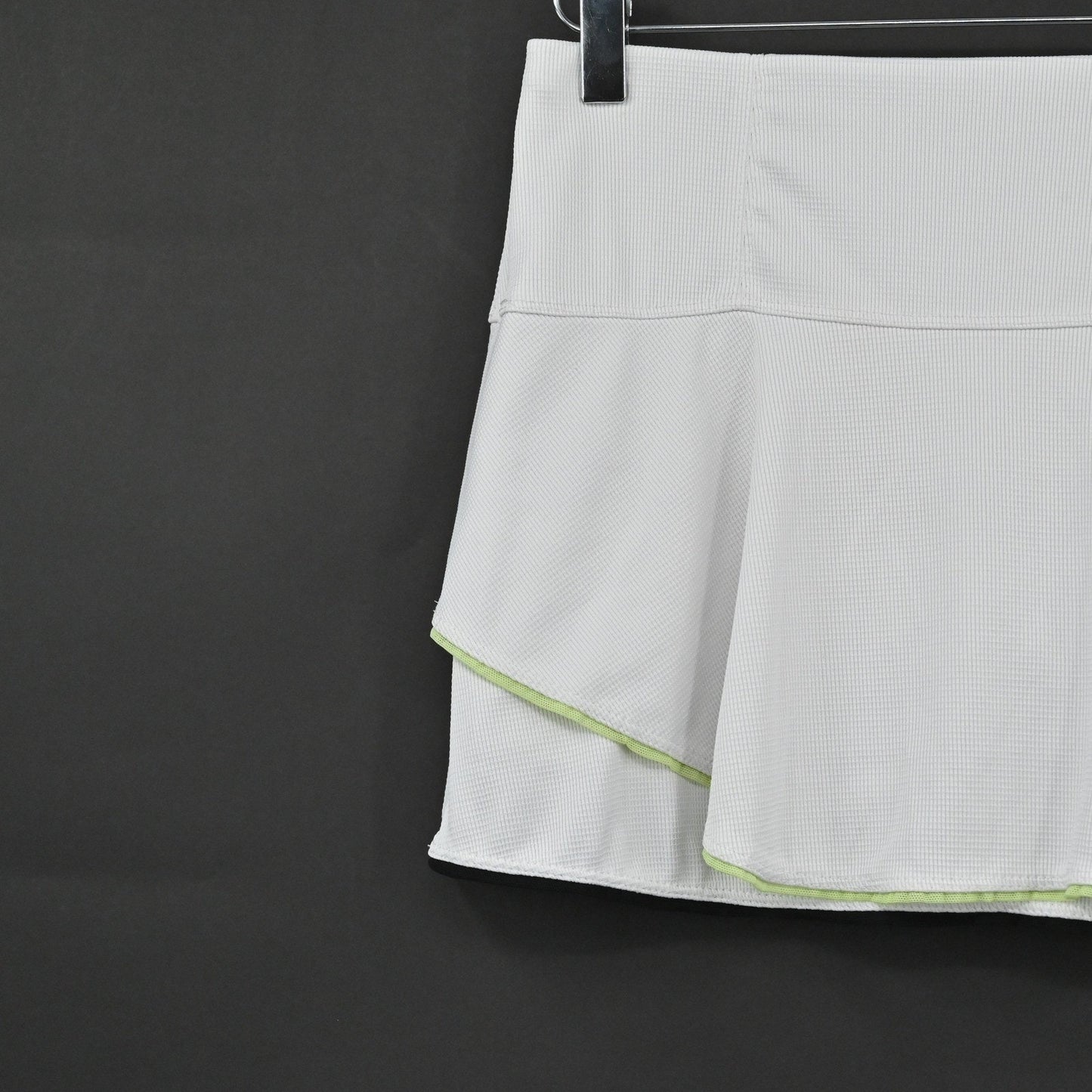 Lucky in Love White Skort Size S Tiered Skirt Tennis Golf Pickleball Athletic