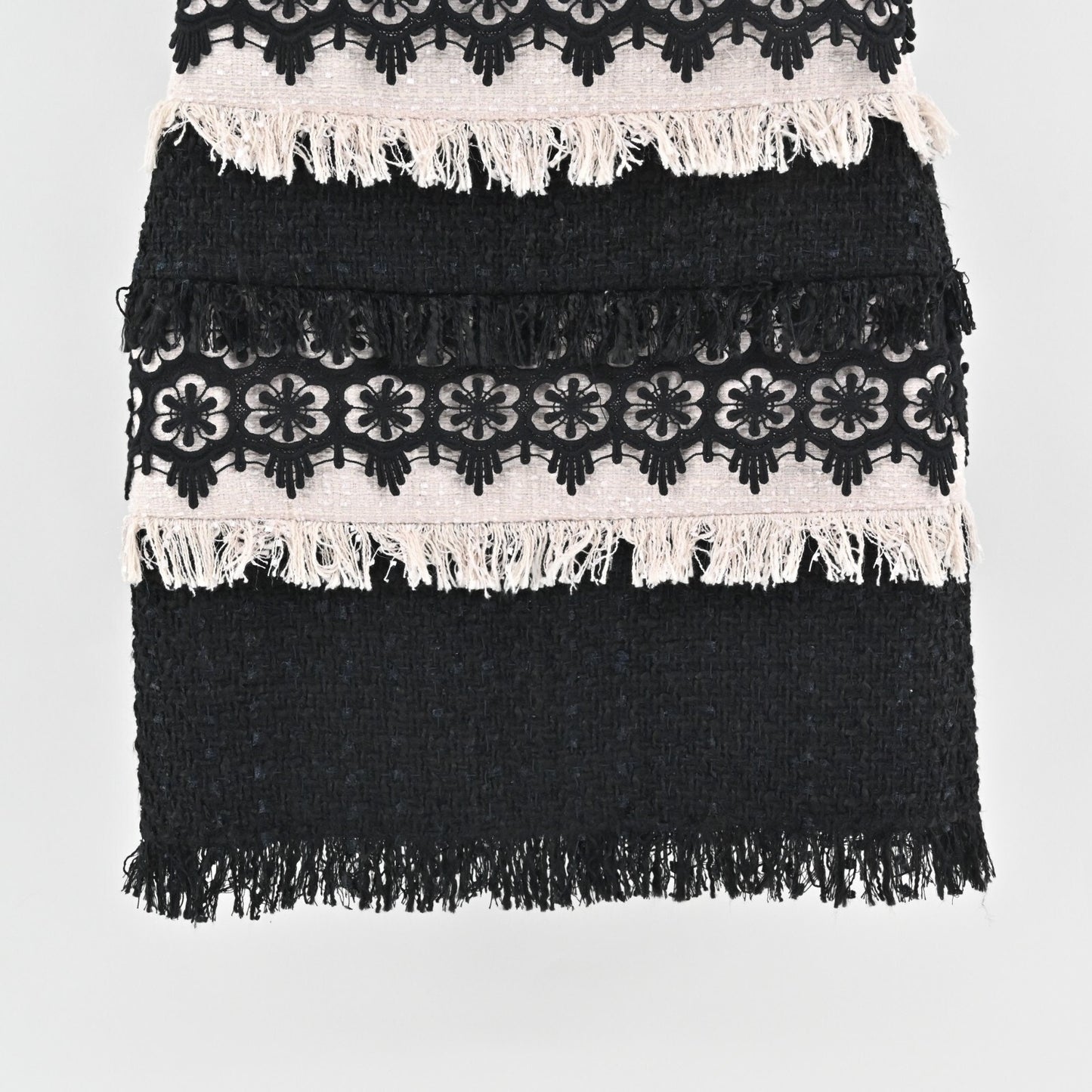 BOSTON PROPER Tweed Dress Size 2 Color Block Sleeveless Floral Fringe Mini Retro