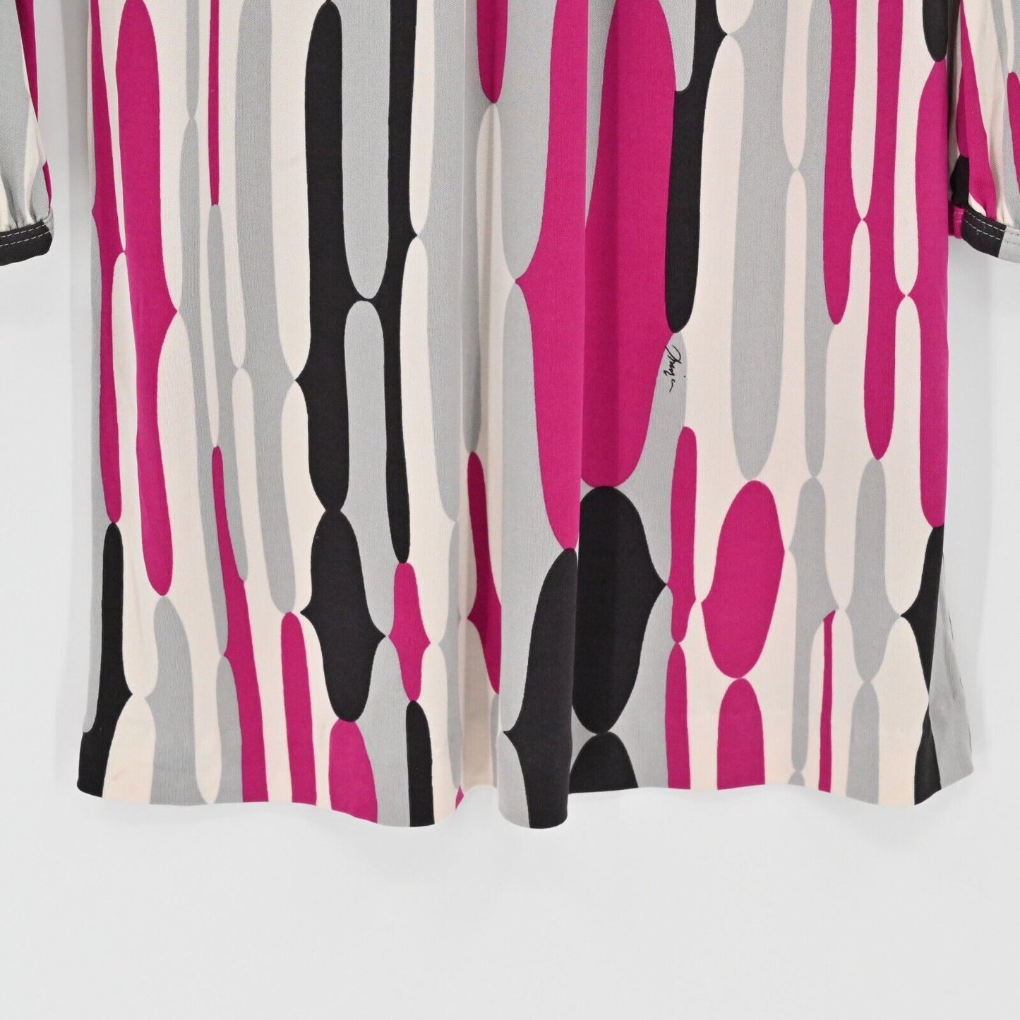 TRINA TURK Dress Womens Size 4 Pink Silk Shift Mini Geometric Retro Print USA