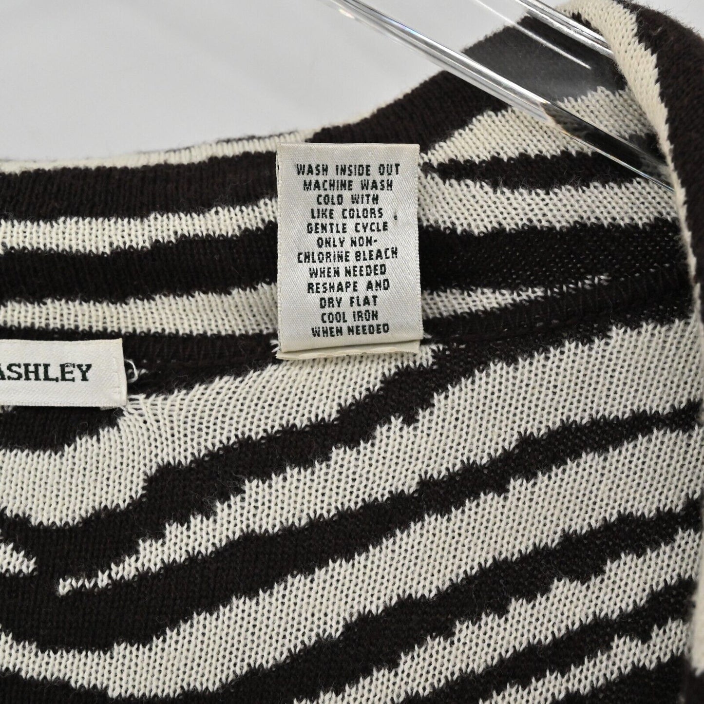 Vtg LAURA ASHLEY Sweater Jacket Womens Size L Zebra Print Button Down Cardigan