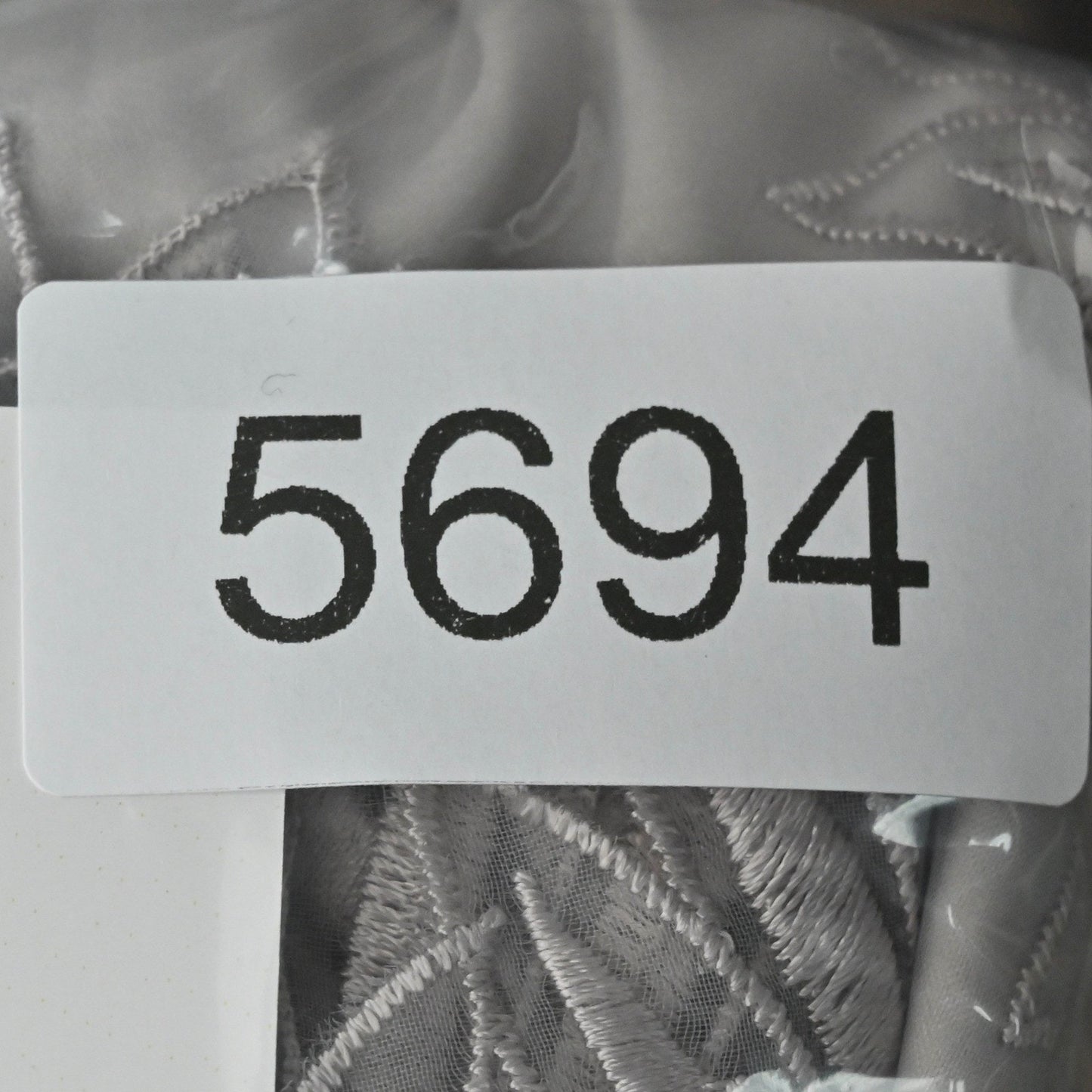 Yoana Baraschi Cocktail Dress Size 8 Gray Sheer Overlay Floral Embroidered