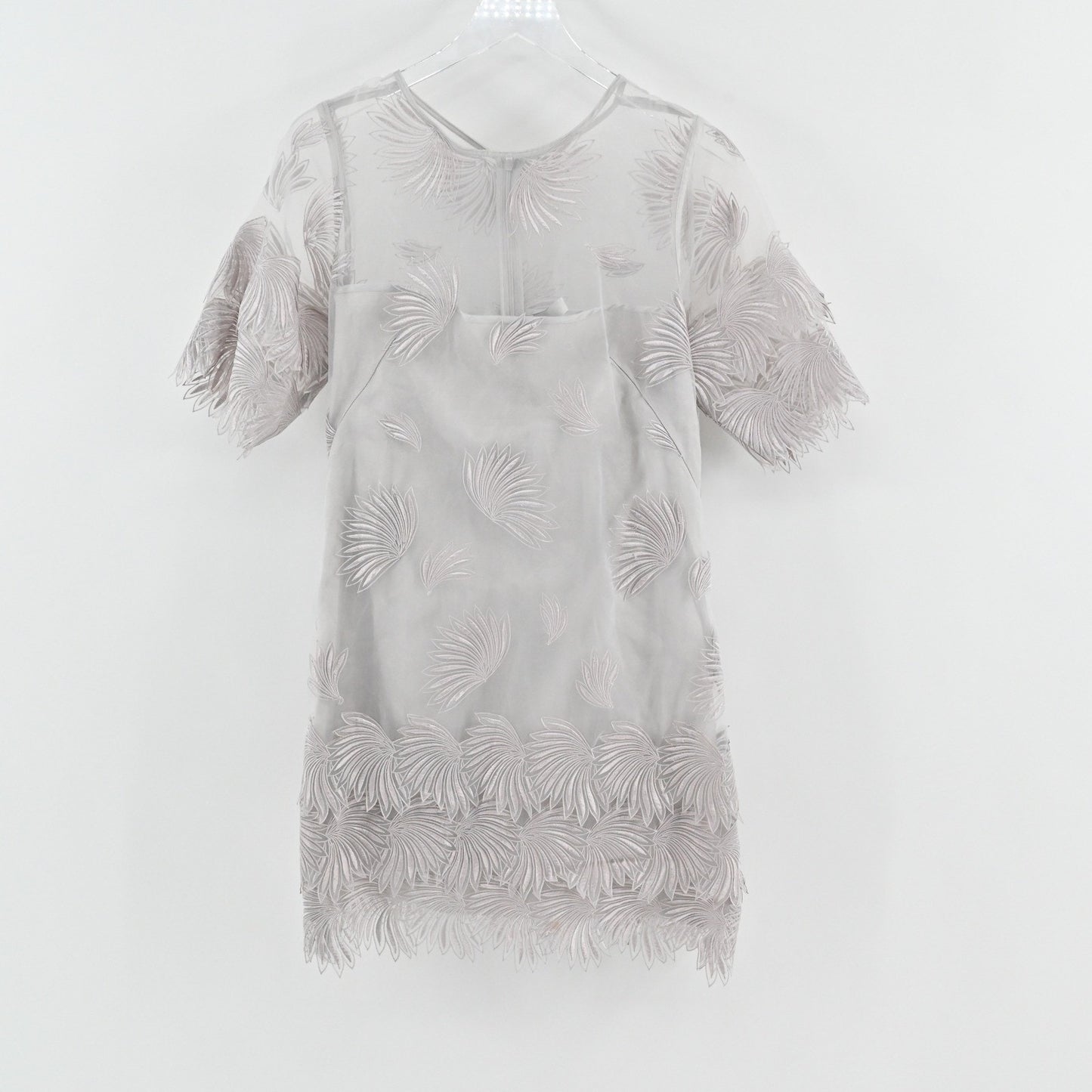 Yoana Baraschi Cocktail Dress Size 8 Gray Sheer Overlay Floral Embroidered