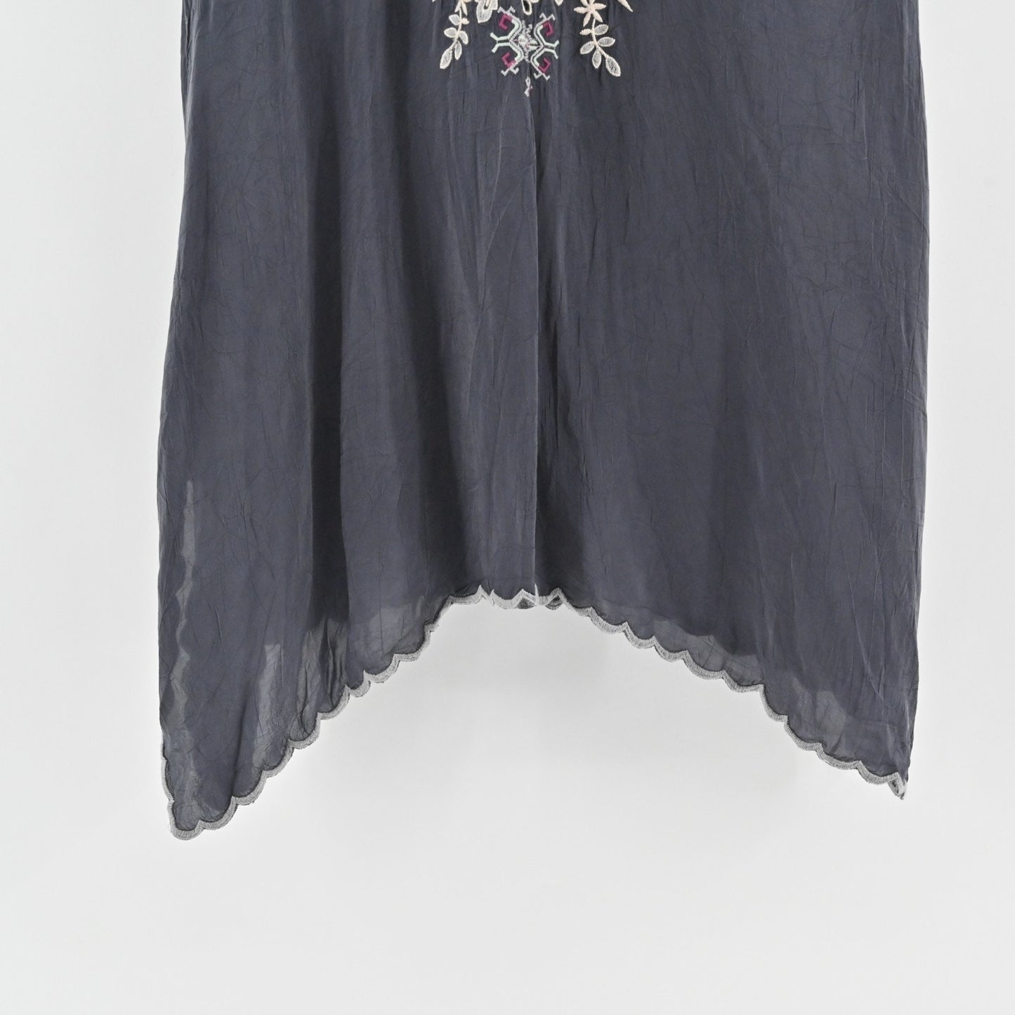 JOHNNY WAS Womens Livana Top Size M Embroidered Floral Gray Tunic Boho Blouse