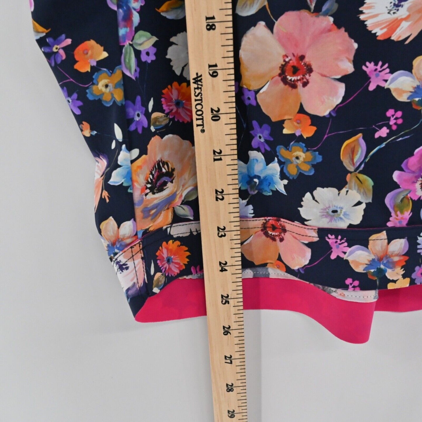 CHIARA BONI Top Womens Size M Navy Blue Floral Dolman Short Sleeve Preppy Boho