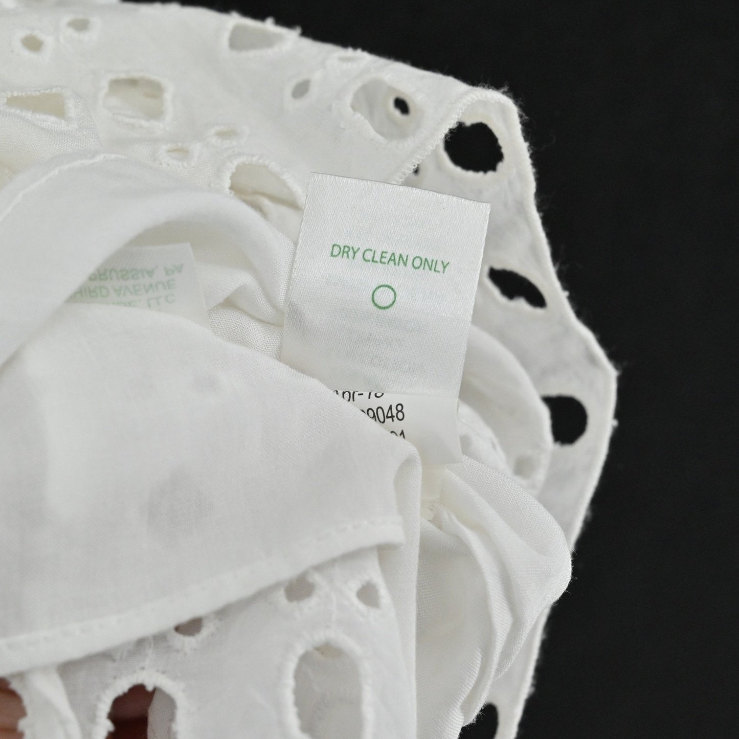 Lilly Pulitzer Indira Dress Size XXS Resort White Eyelet Sleeveless Tiered Swing