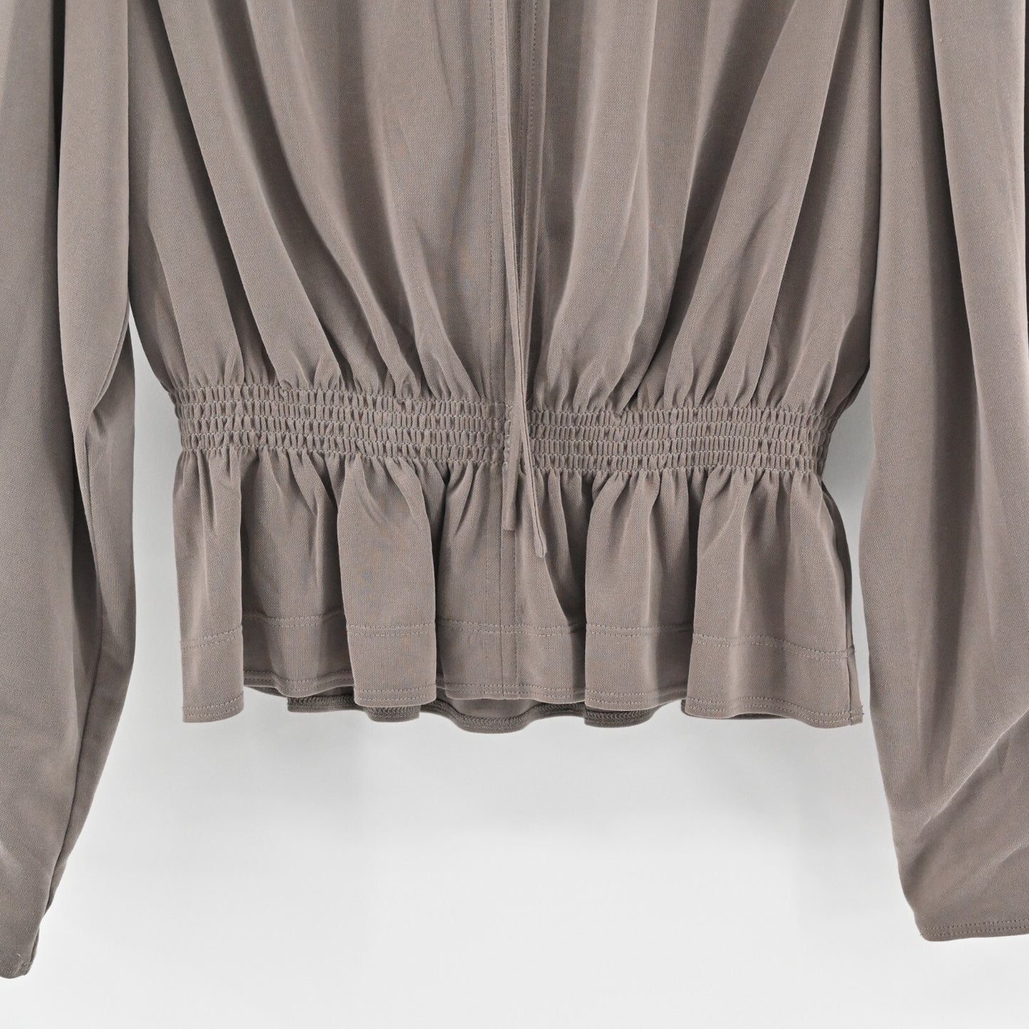 REBECCA TAYLOR Top Womens Size M Sandwash VNeck Taupe Smocked Ruffle Trim Blouse