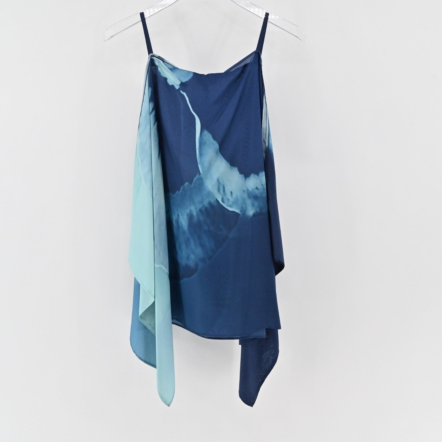 LAFAYETTE 148 Womens Silk Tie Dye Top Sz M Blue Cold Shoulder Dolman Sleeve NEW