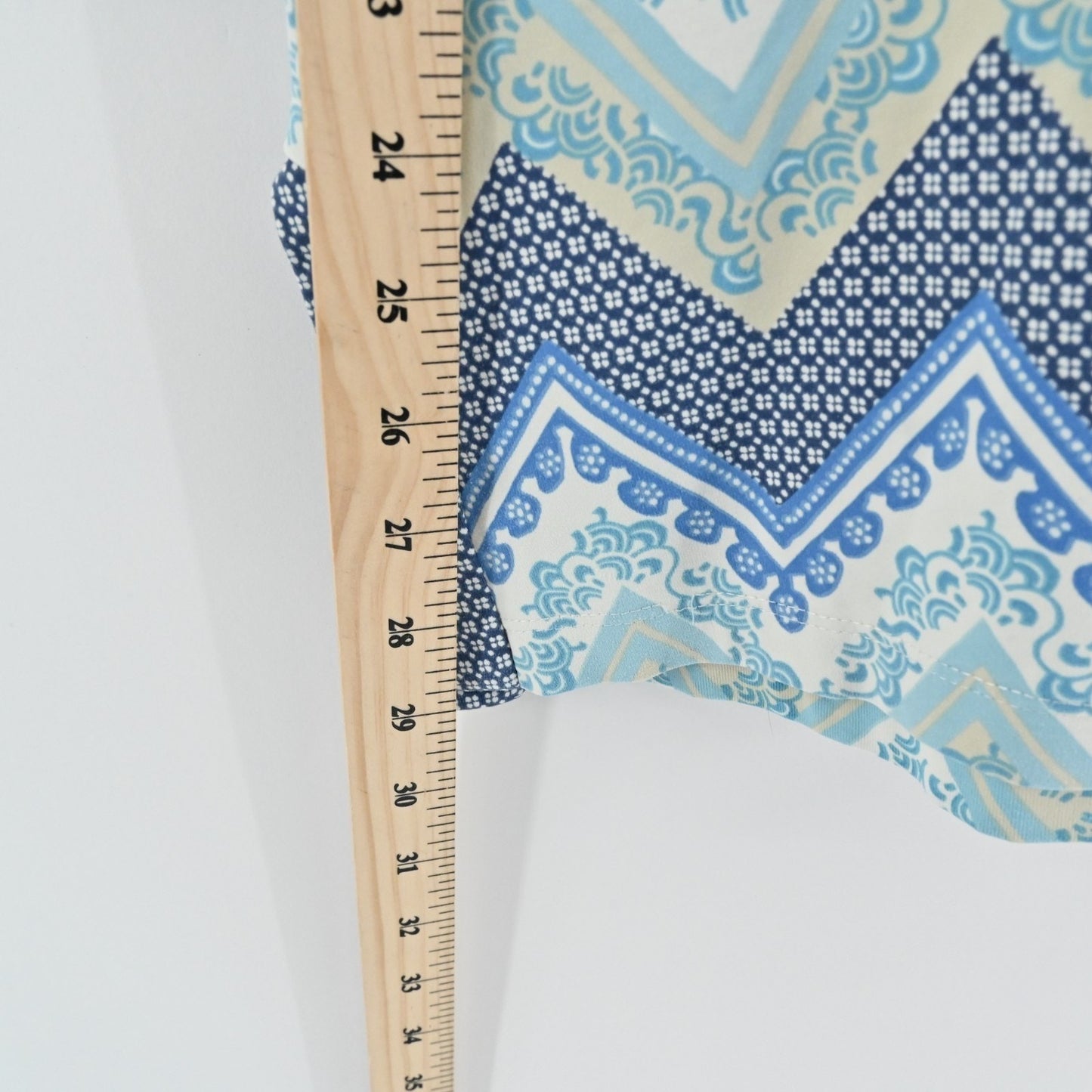 J McLaughlin Womens Blue Catalina Cloth Top Size XS Chevron Blouse Stretch Coast