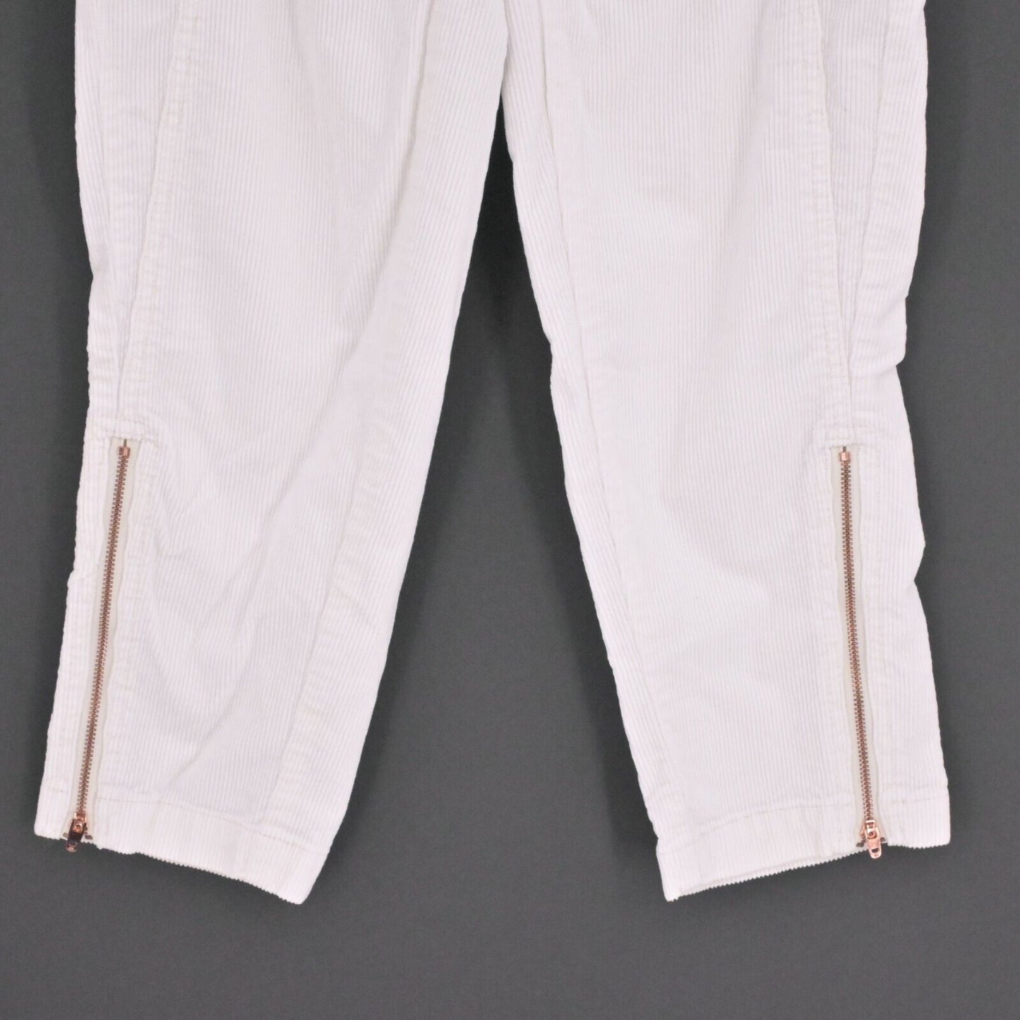 ANTHROPOLOGIE Pants Womens Size 25 Pilcro White Corduroy Slim Pocket Zip Ankle