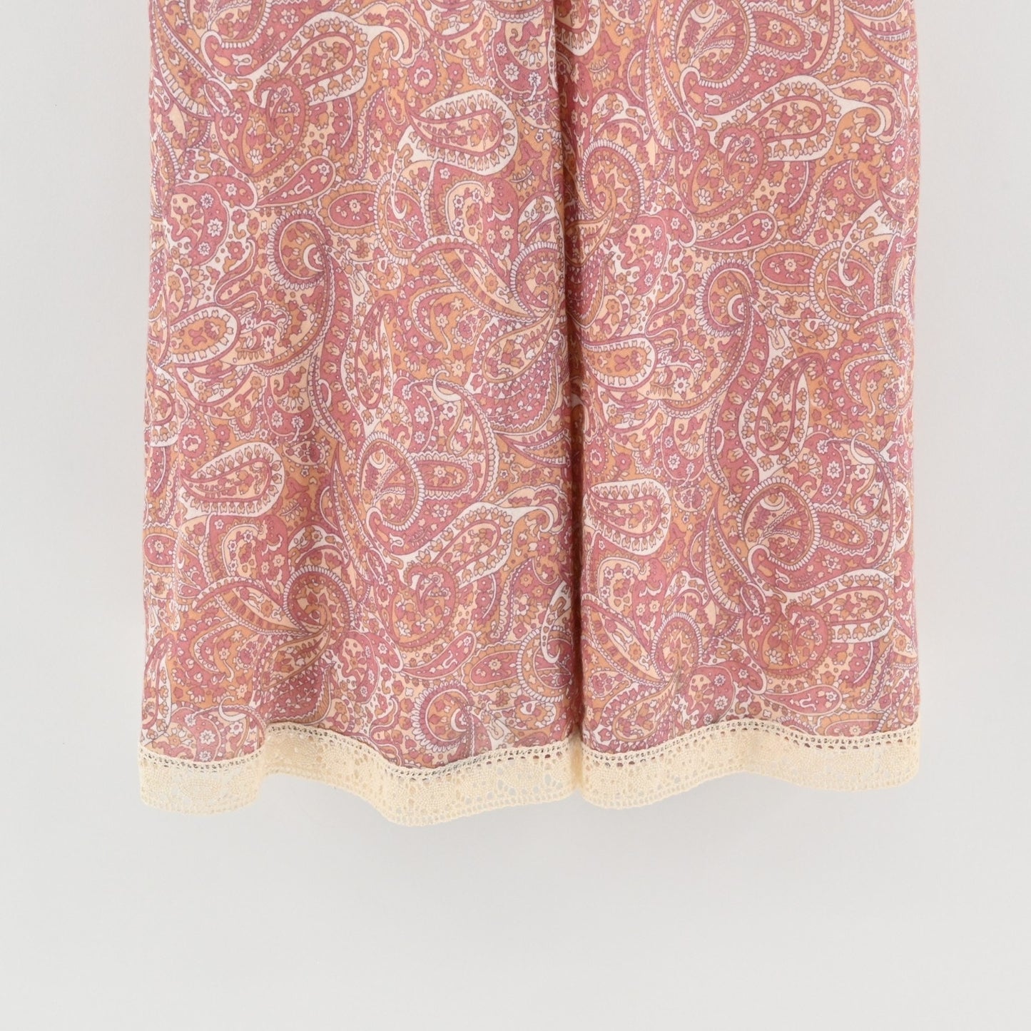 Vtg Y2k Paisley Babydoll Dress Size 4 Petite Crochet Pink Sleeveless Mini VNeck