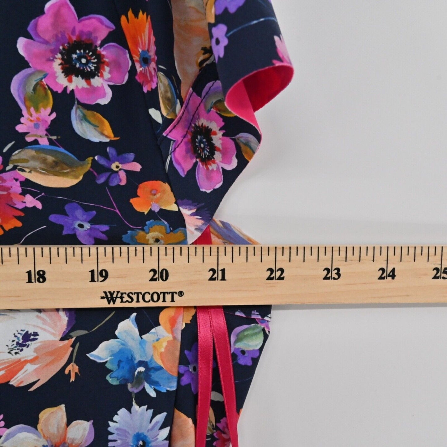CHIARA BONI Top Womens Size M Navy Blue Floral Dolman Short Sleeve Preppy Boho
