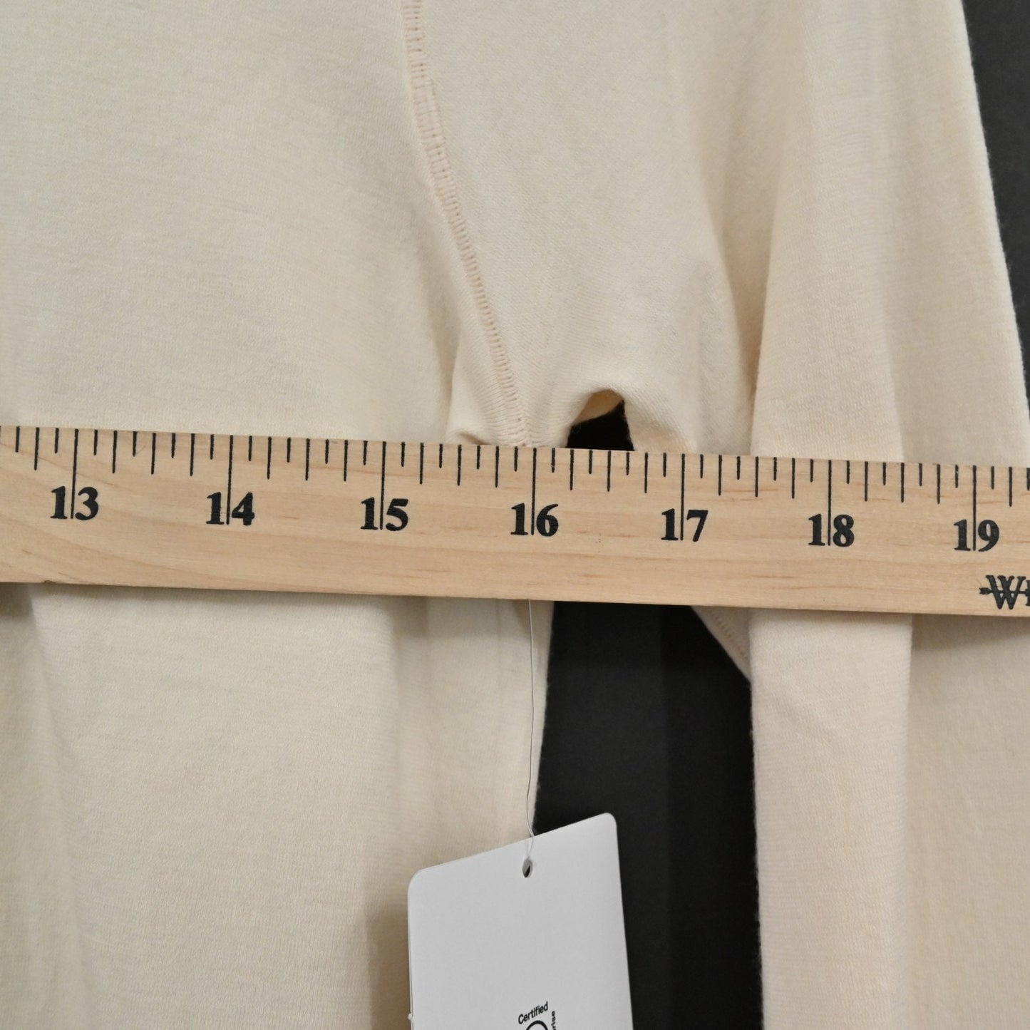 Athleta Foresthill Ascent Turtleneck Top Womens XS Cream Warm Long Sleeve Ski